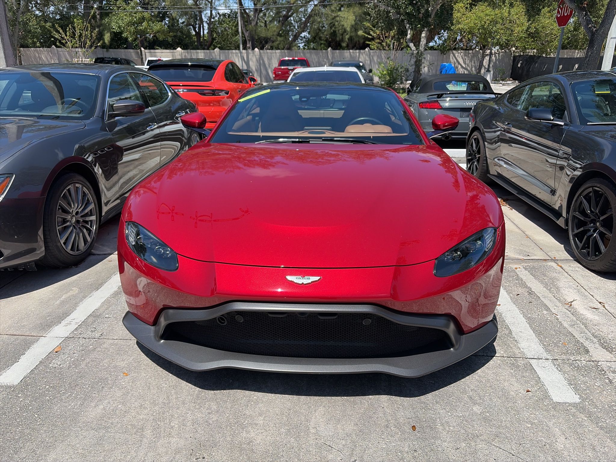Diavolo Red 2020 Aston Martin Vantage RWD Coupe Rear-Wheel Drive 8-Speed Automatic