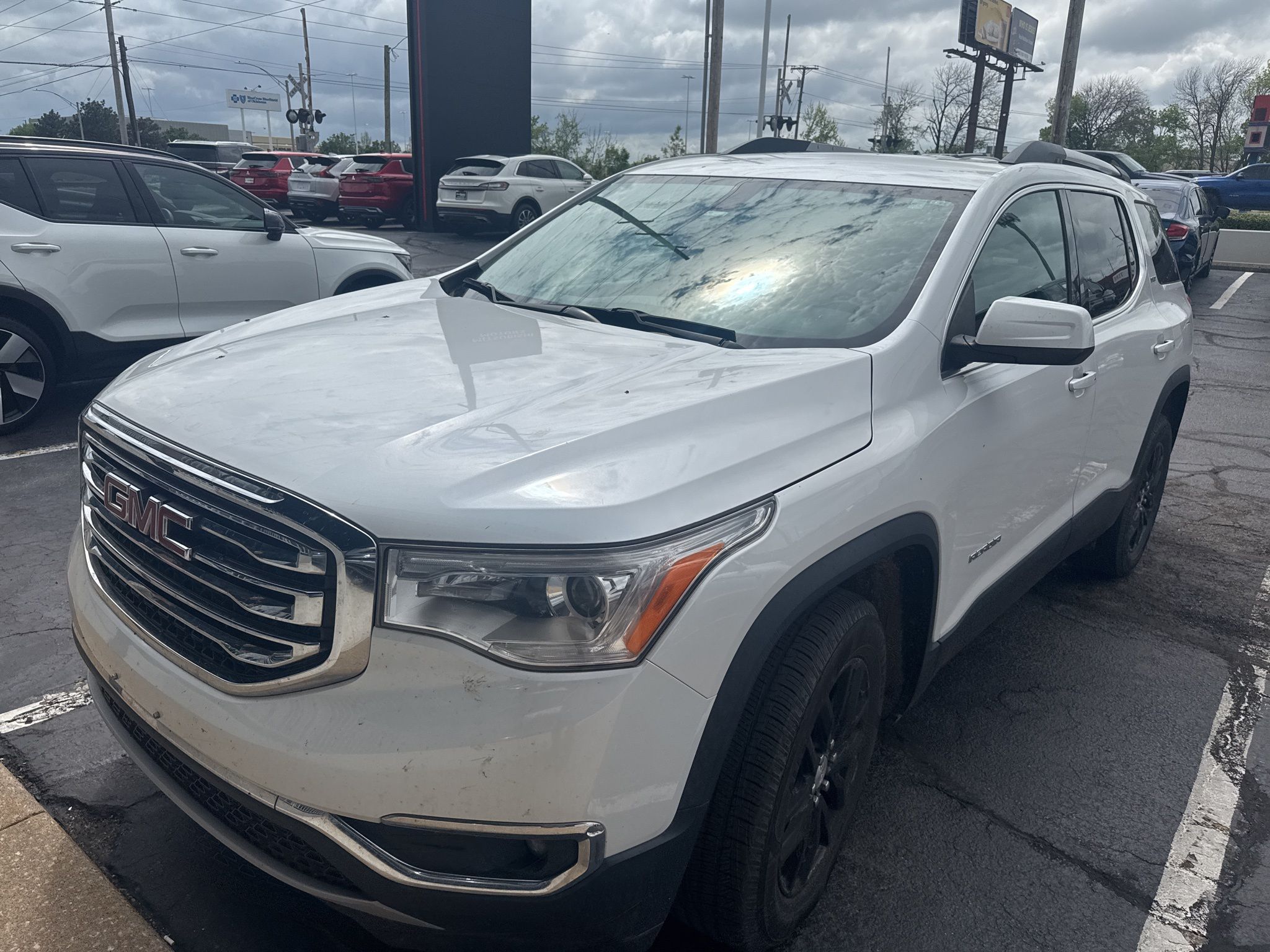 White Frost Tricoat 2018 GMC Acadia SLT-1 FWD SUV / Crossover Front-Wheel Drive 6-Speed Automatic
