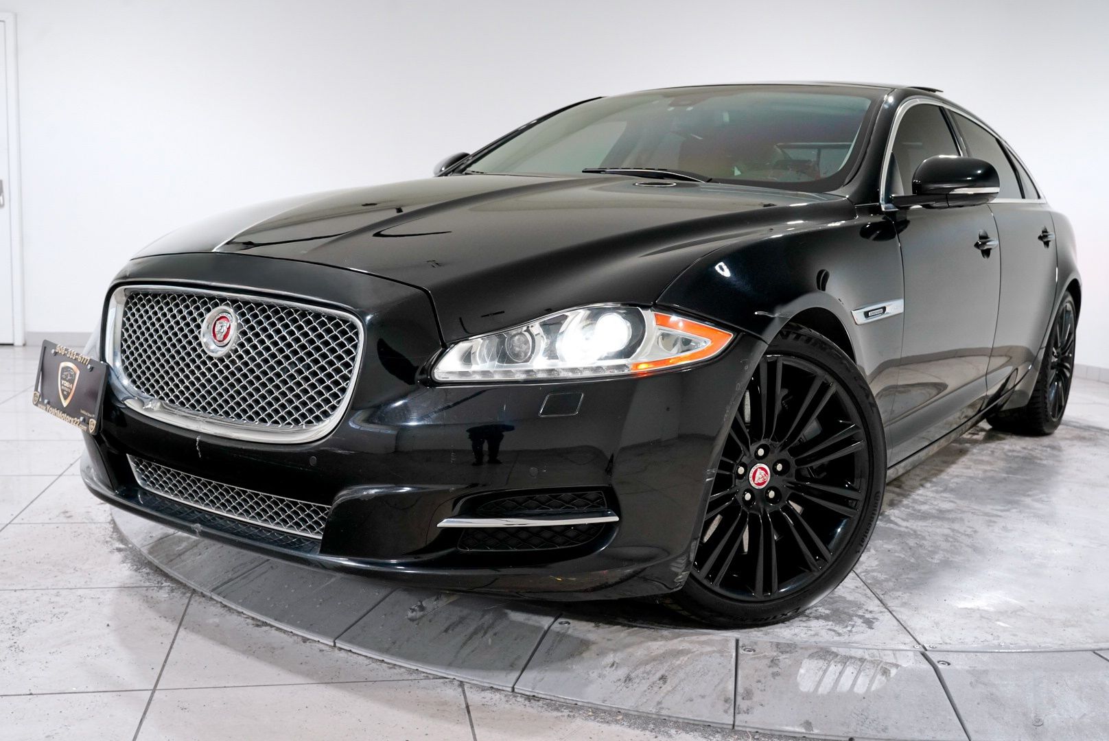 2014 Jaguar XJ XJL Supercharged's photo