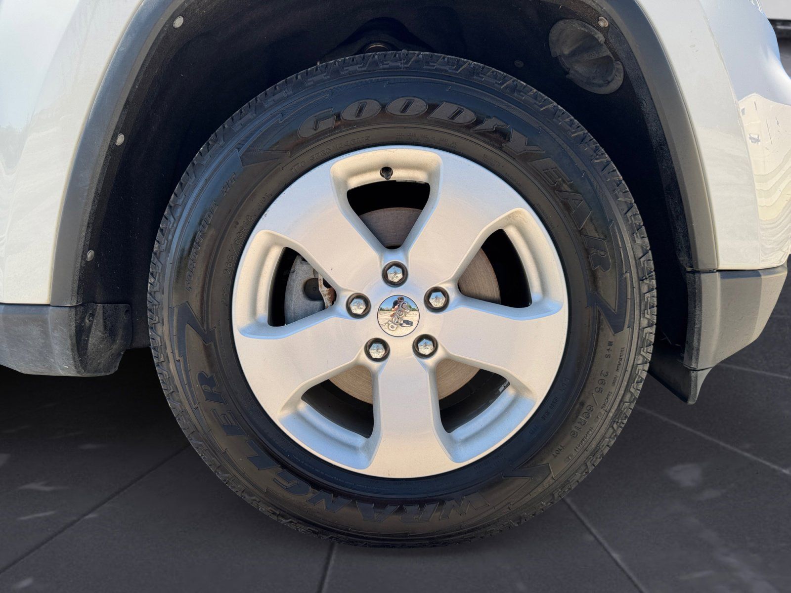 Used 2011 Jeep Grand Cherokee Laredo 4D Sport Utility