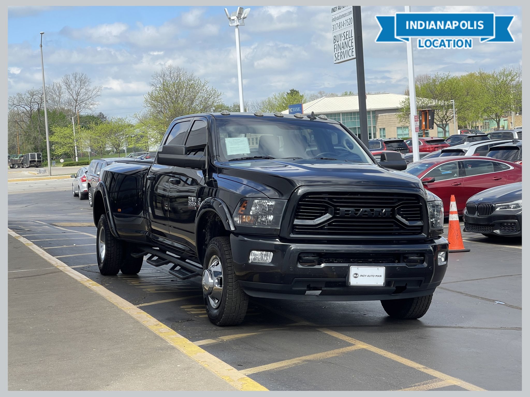 Brilliant Black Crystal Pearlcoat 2018 RAM 3500 Big Horn Crew Cab LB DRW 4WD Pickup Truck Four-Wheel Drive 6-Speed Automatic