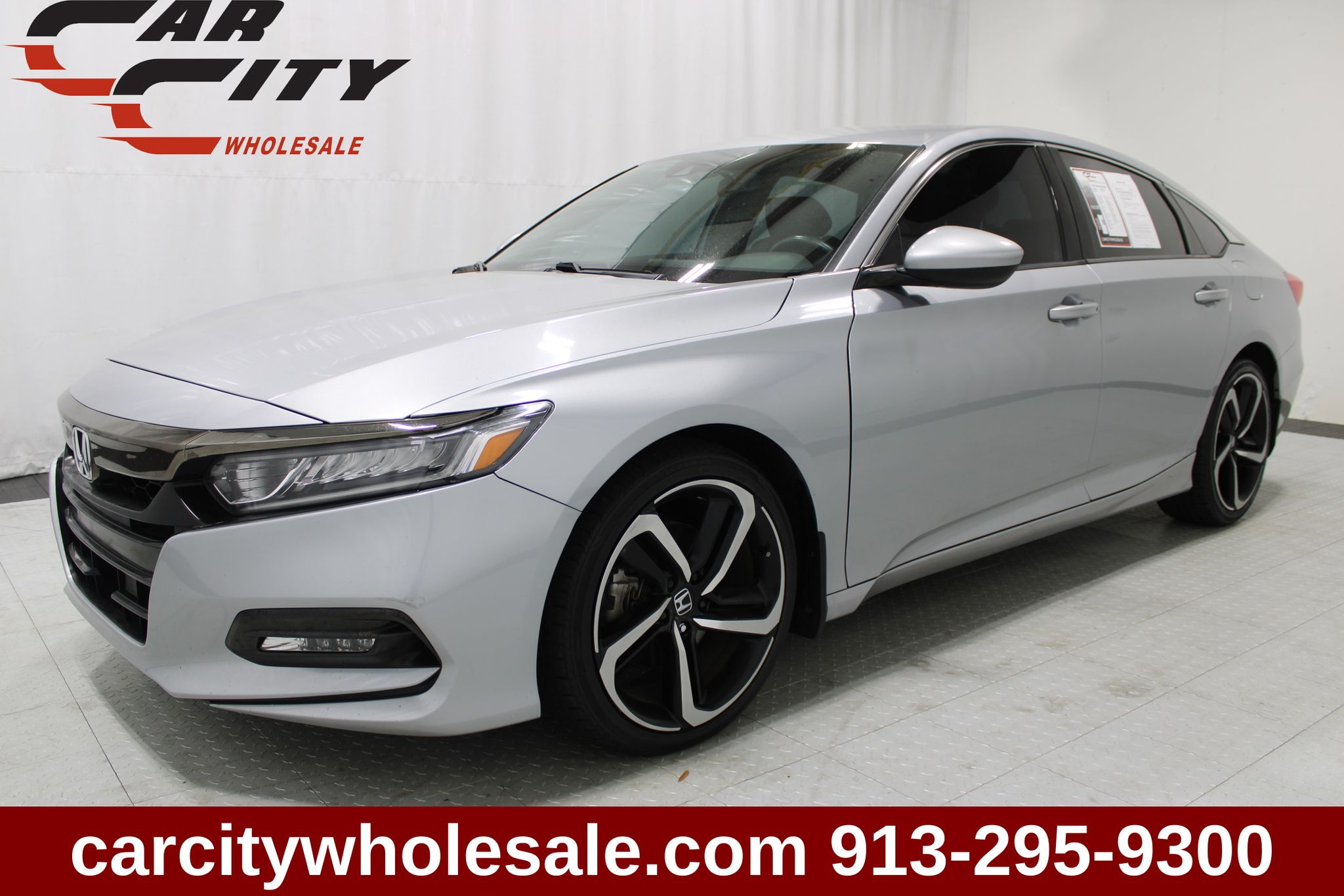 Silver 2018 Honda Accord Sedan Front-Wheel Drive Continuously Variable Transmission