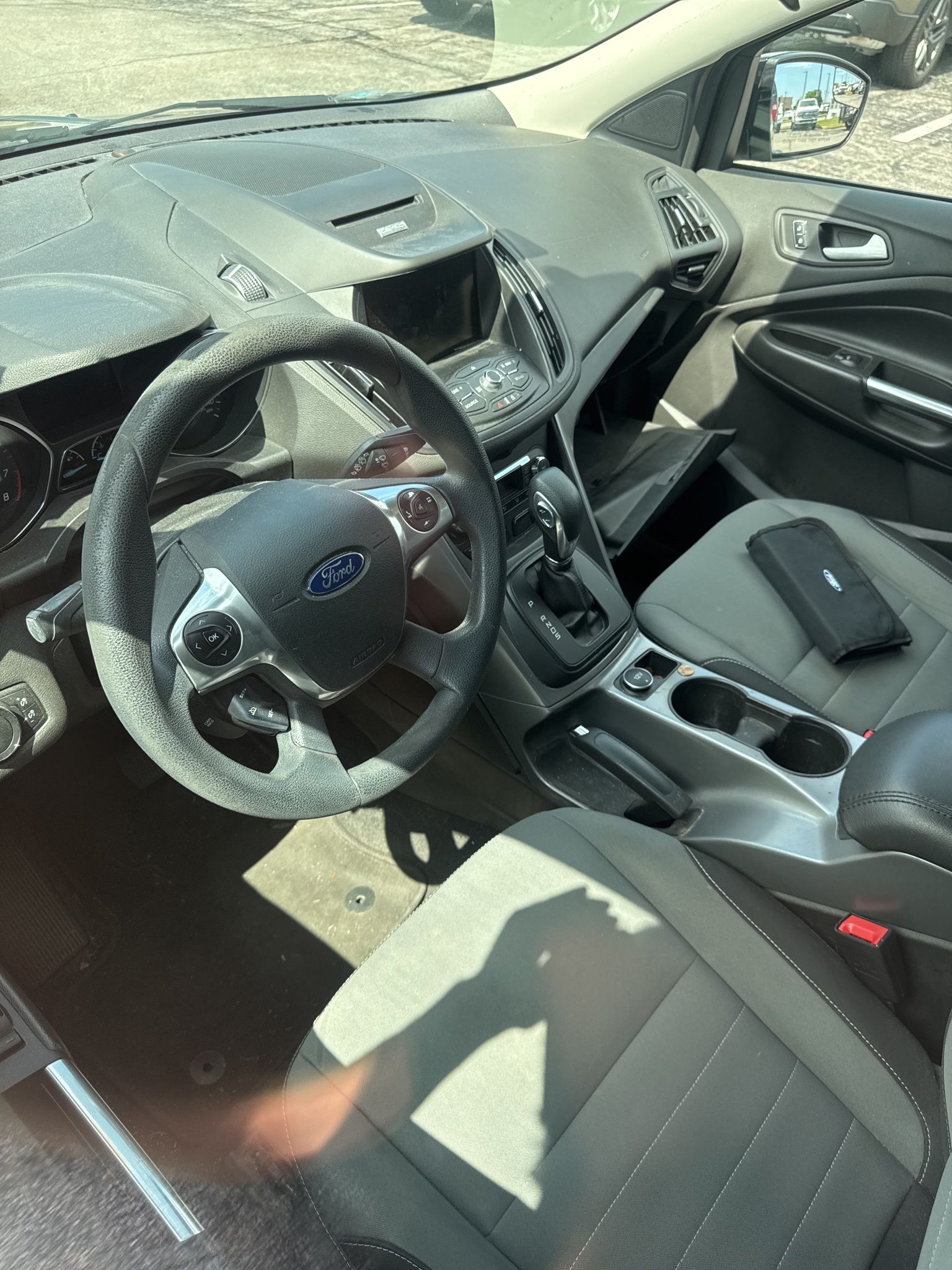 Used 2015 Ford Escape SE 4D Sport Utility