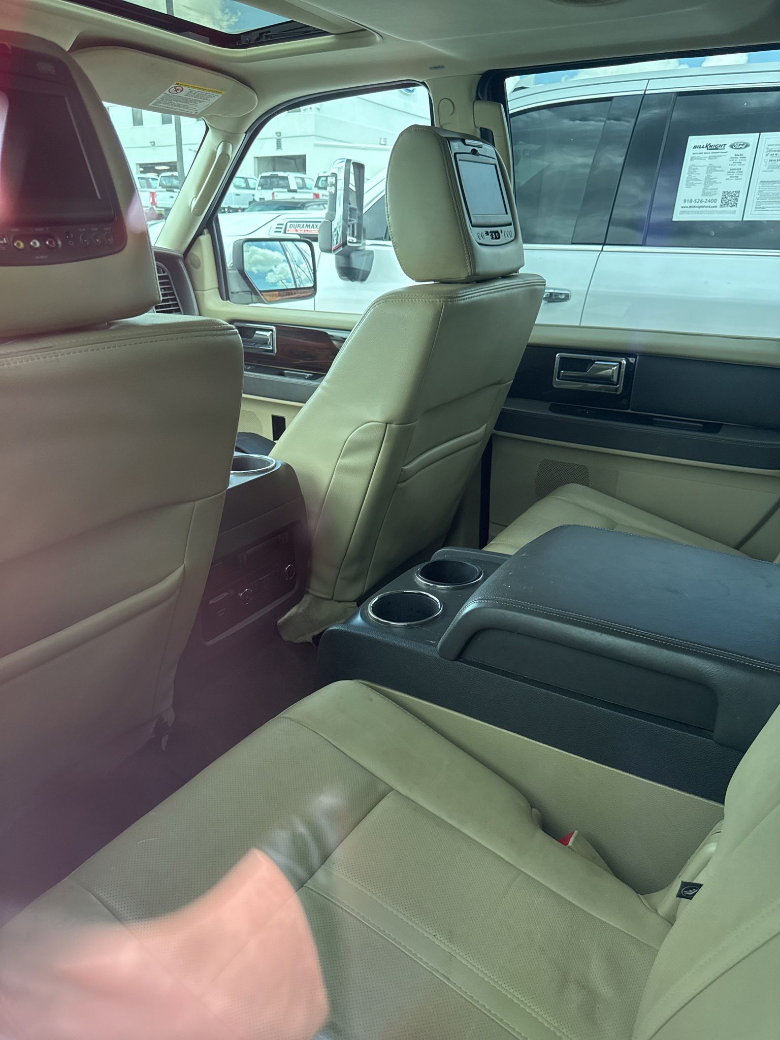 Used 2015 Lincoln Navigator L 4D Sport Utility