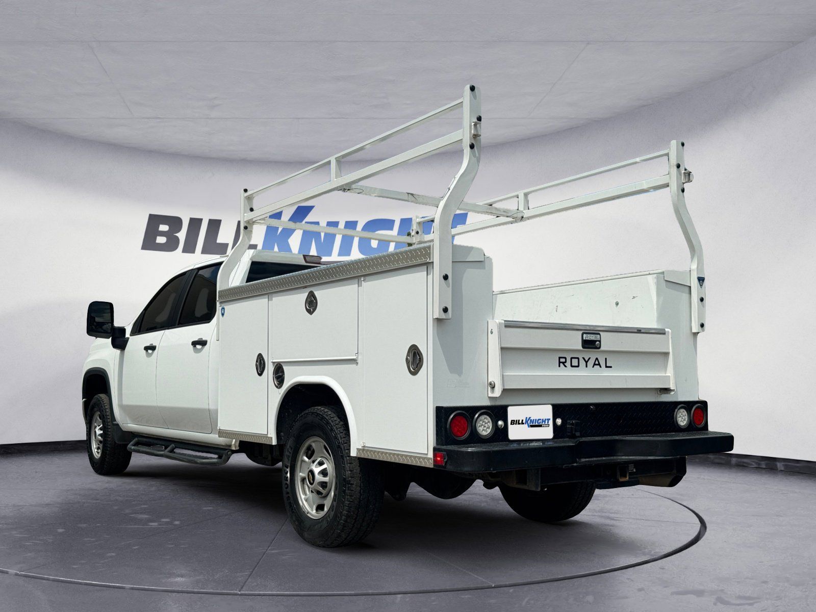 Summit White 2022 Chevrolet Silverado 2500HD Work Truck Crew Cab LB 4WD Pickup Truck Four-Wheel Drive 6-Speed Automatic