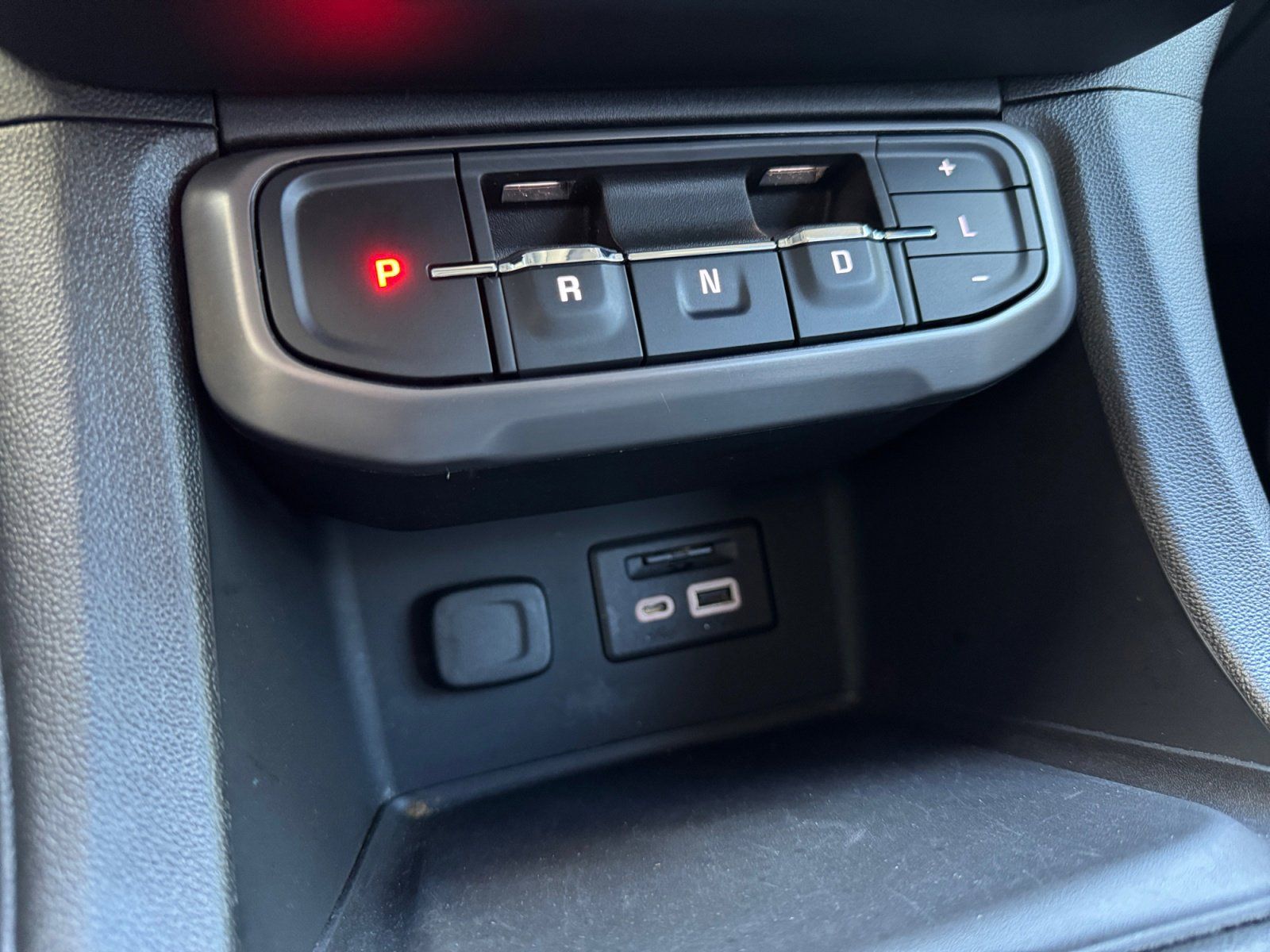 Used 2023 GMC Acadia AT4 4D Sport Utility