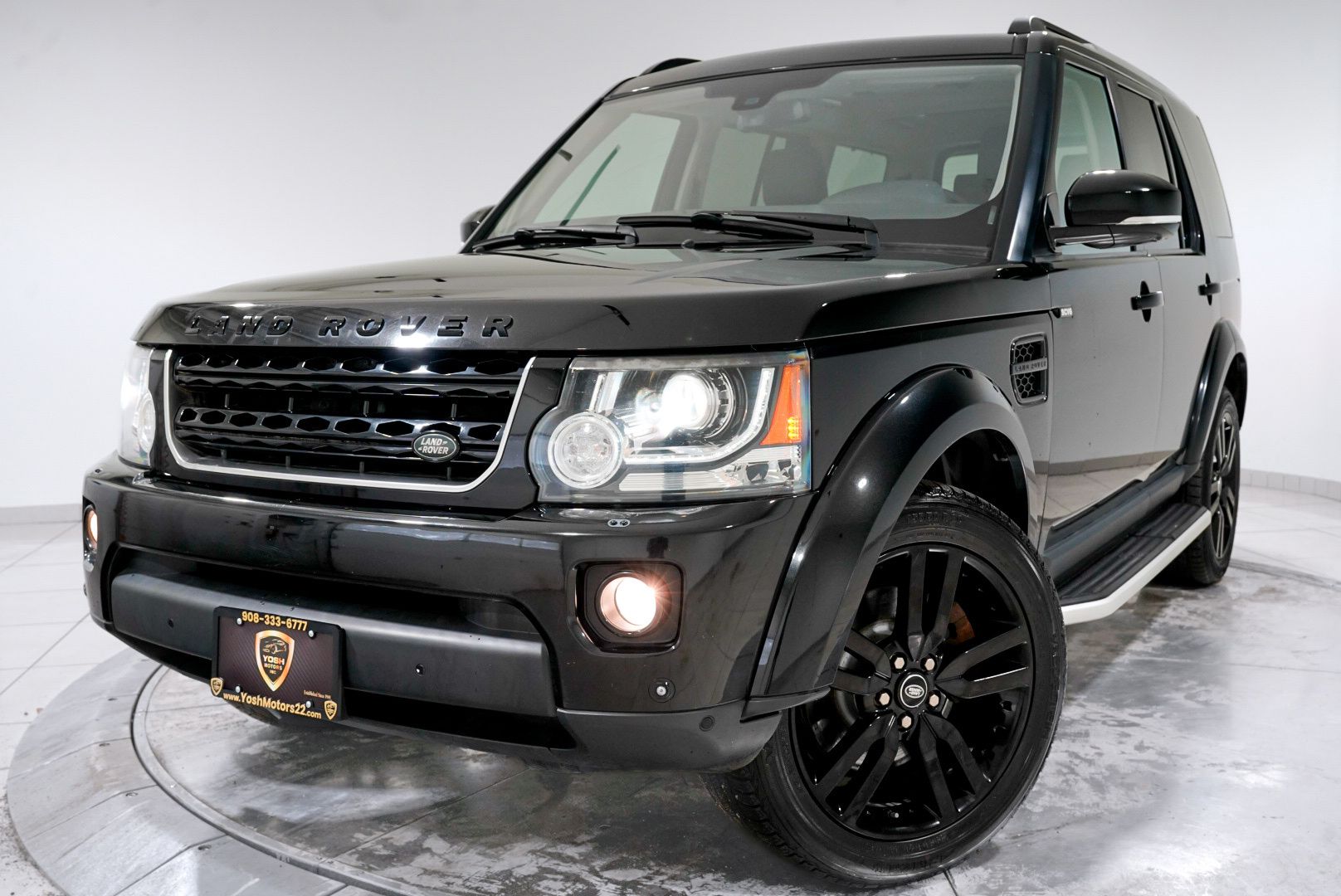 2016 Land Rover LR4 3.0 HSE w/Silver Package's photo