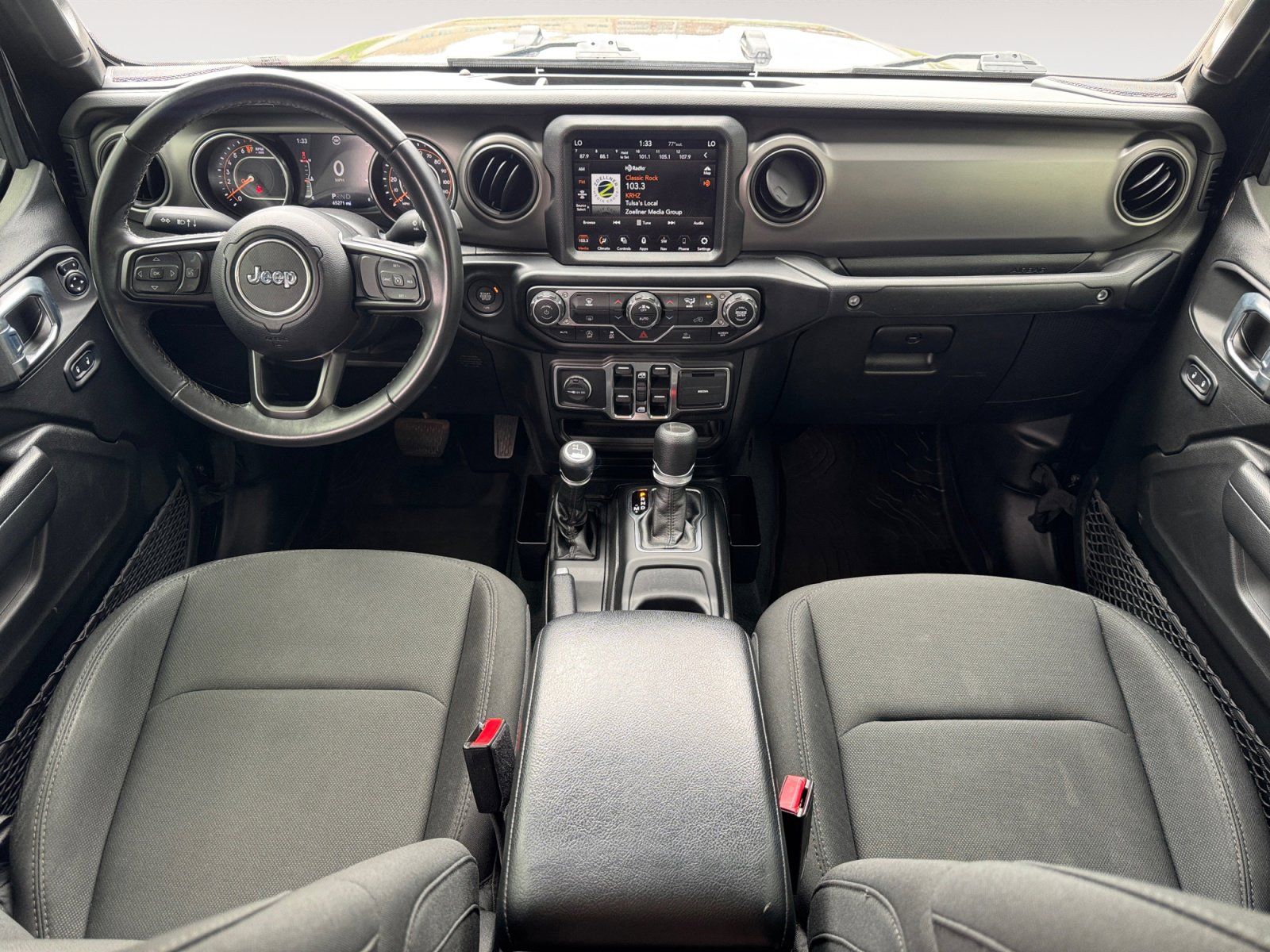 Used 2022 Jeep Gladiator Willys 4D Crew Cab