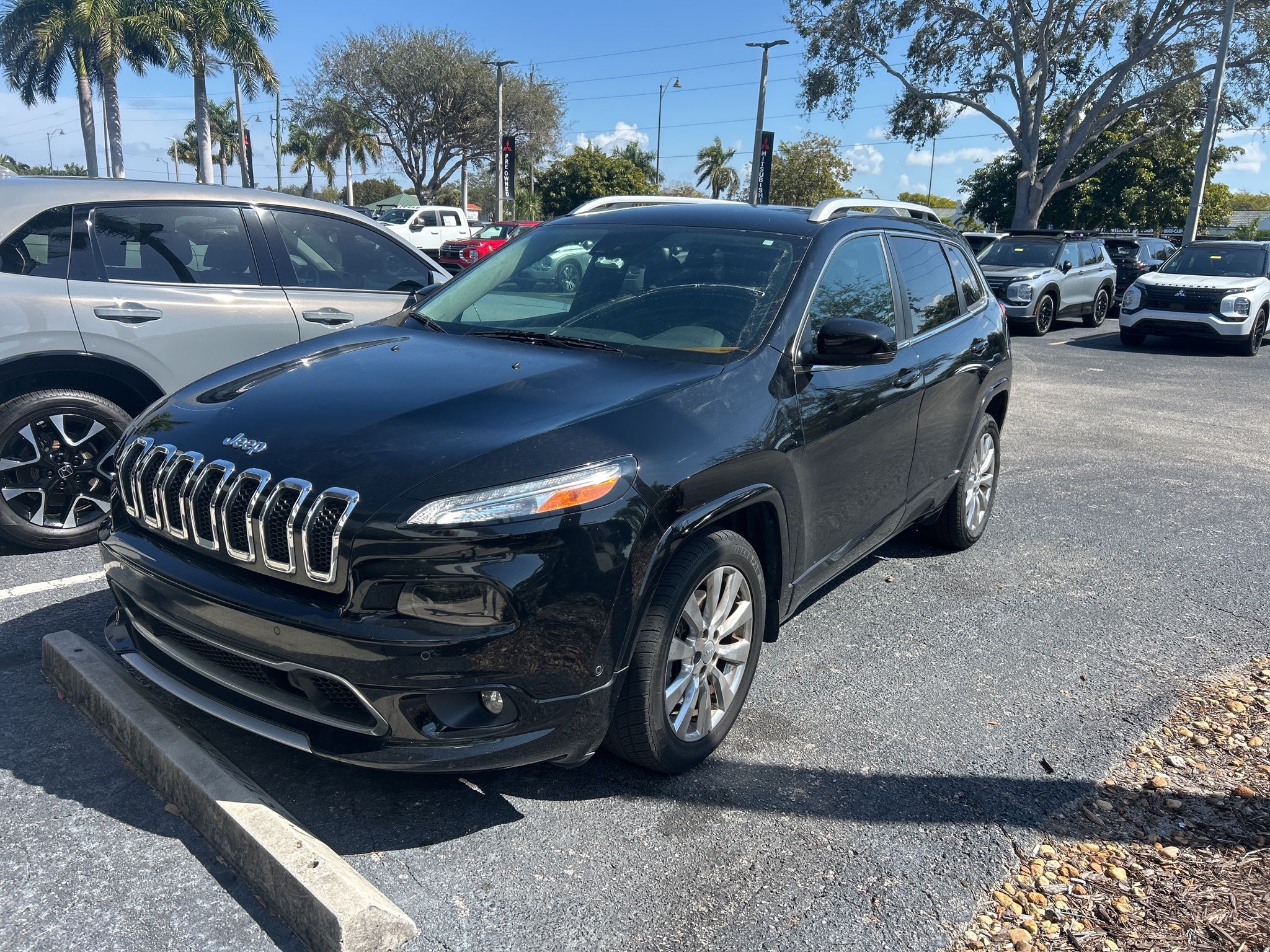 2017 Jeep Cherokee Overland