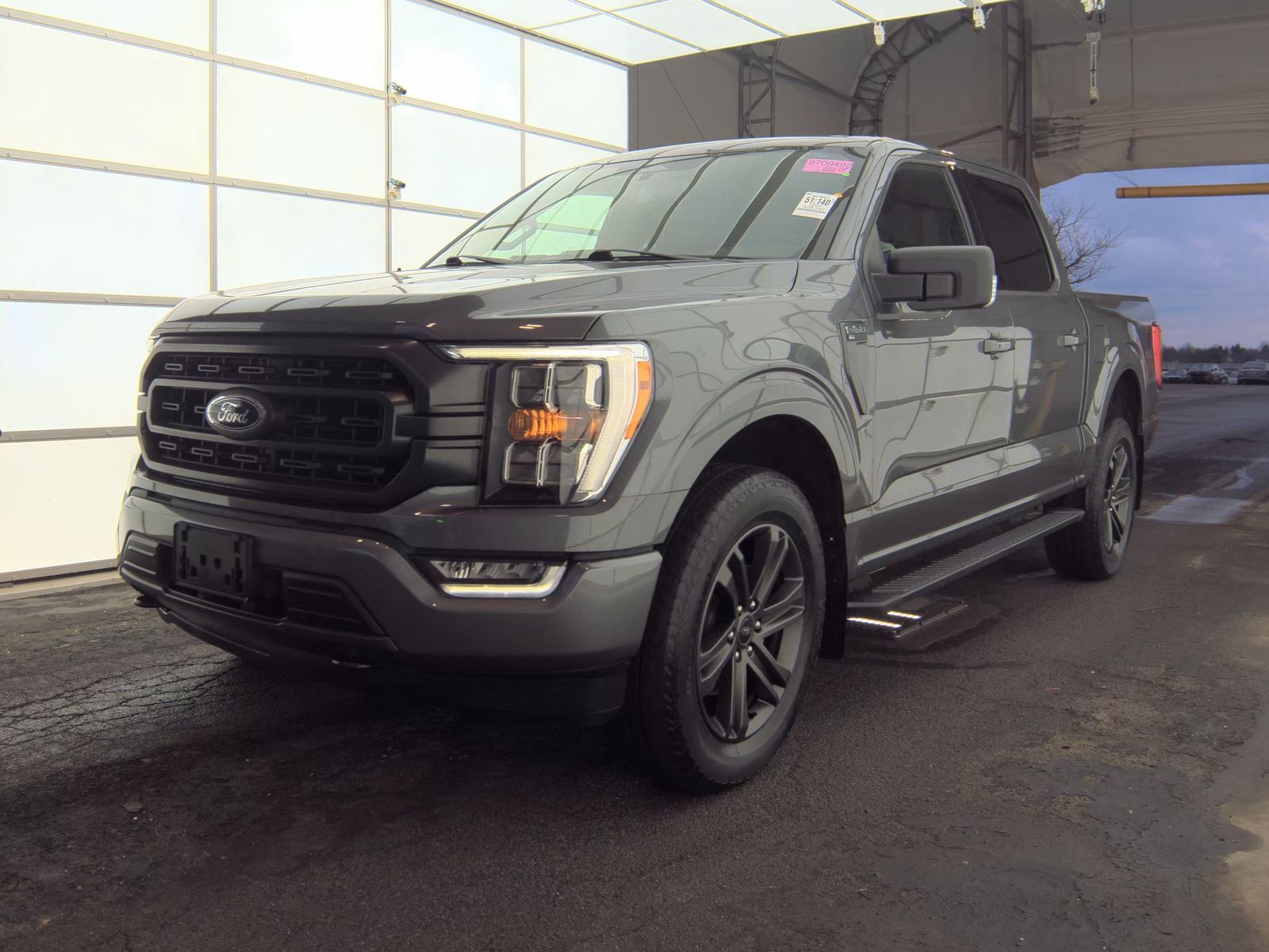 2023 Ford F-150 XLT SuperCrew 4WD