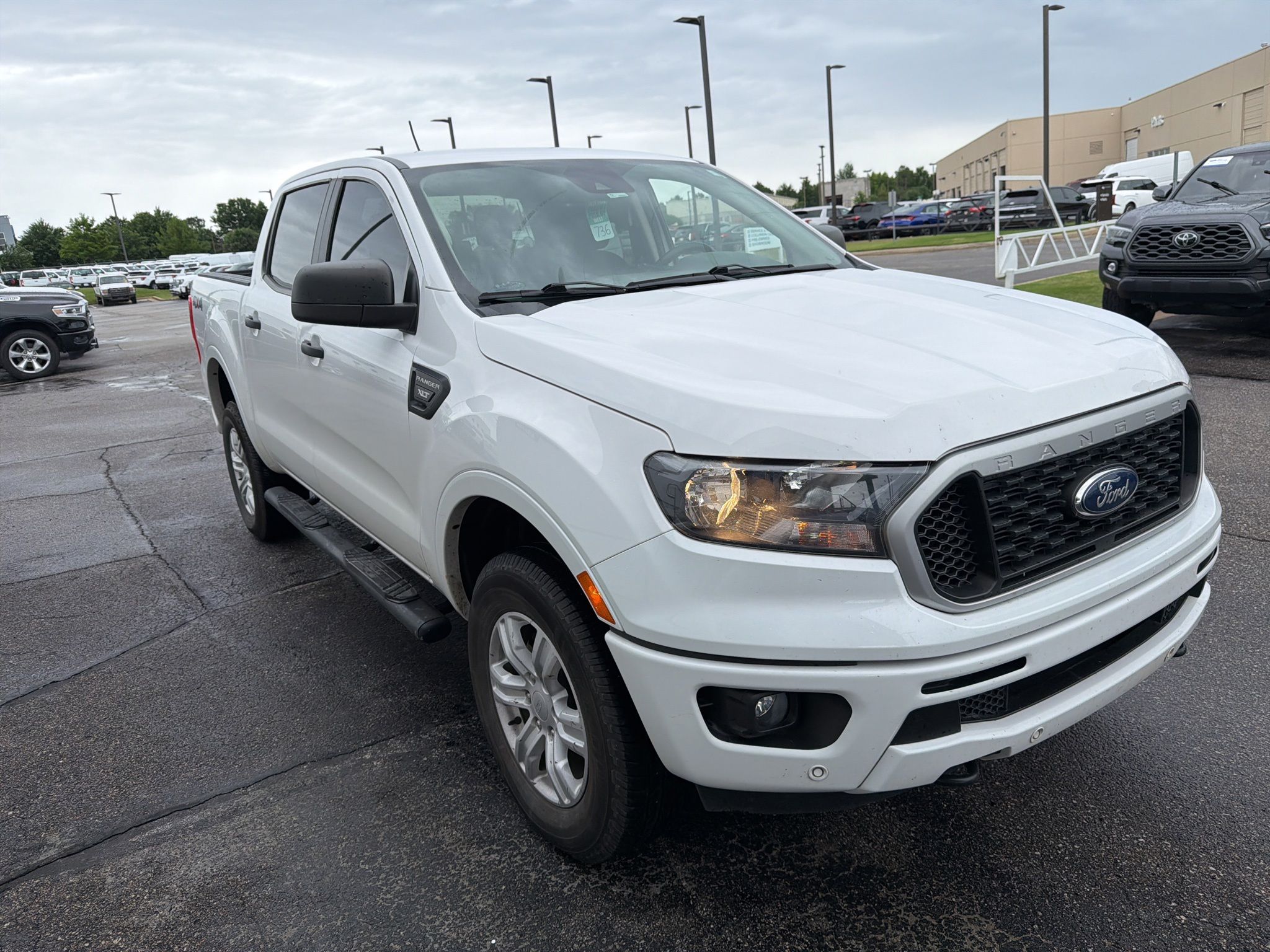 Oxford White 2019 Ford Ranger XLT SuperCrew 4WD Pickup Truck Four-Wheel Drive Automatic