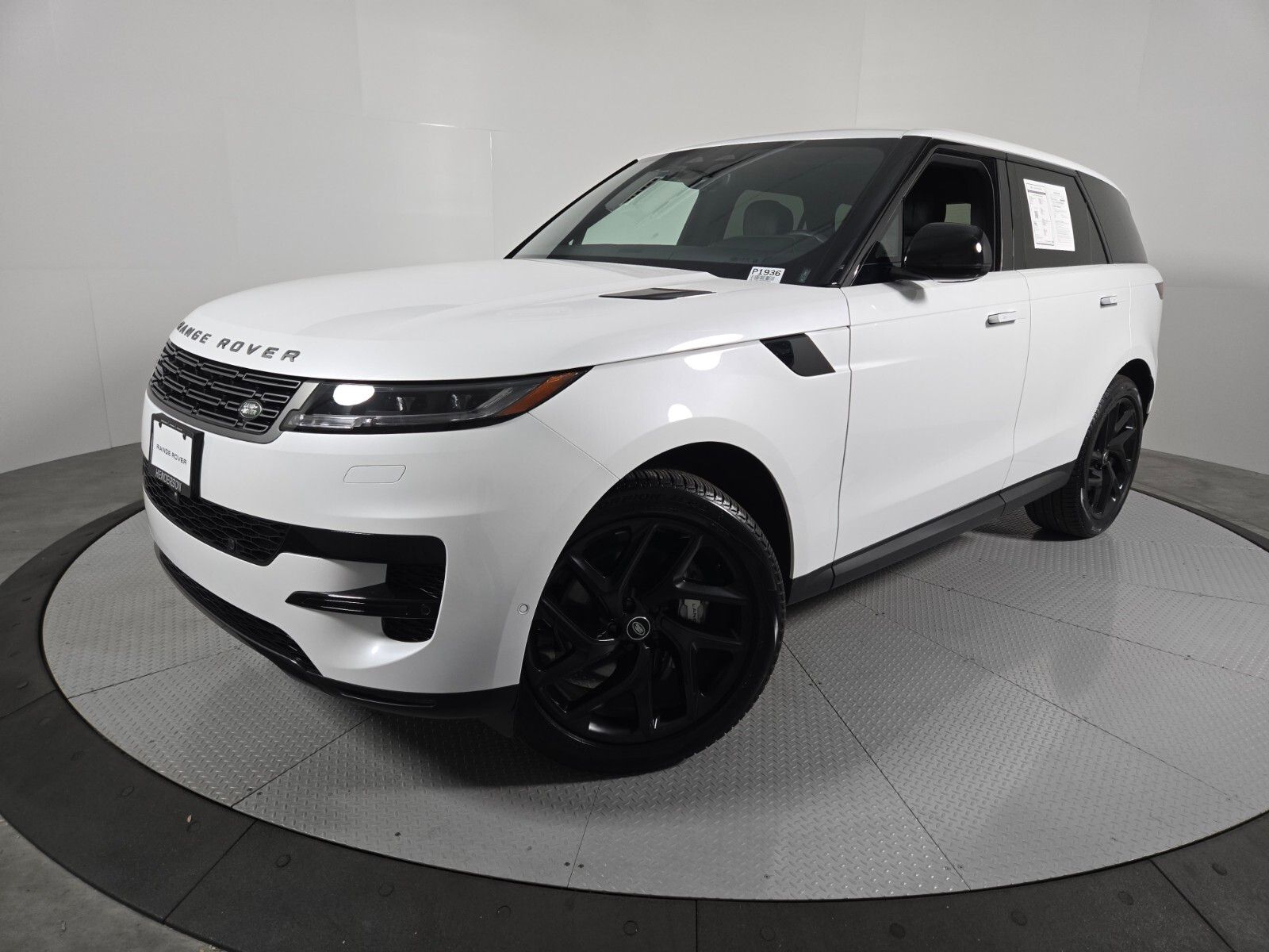 Ostuni Pearl White Premium Metallic 2025 Land Rover Range Rover Sport P360 SE AWD SUV / Crossover All-Wheel Drive 8-Speed Automatic