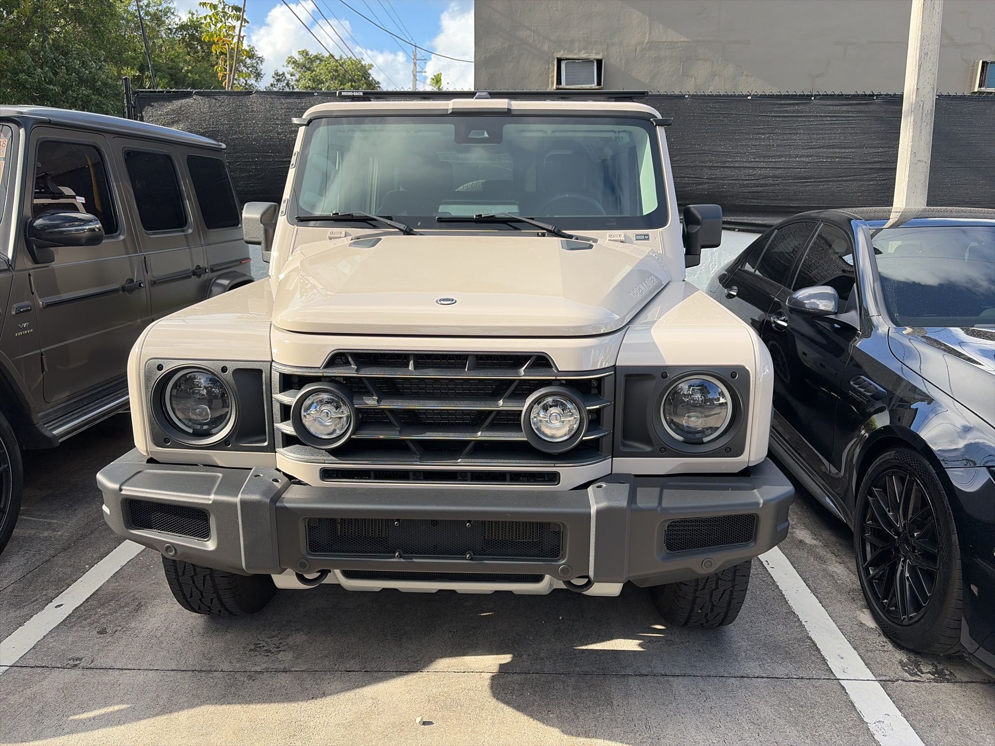 Brown (Beige) 2024 Ineos Grenadier 4WD SUV / Crossover Four-Wheel Drive 8-Speed Automatic