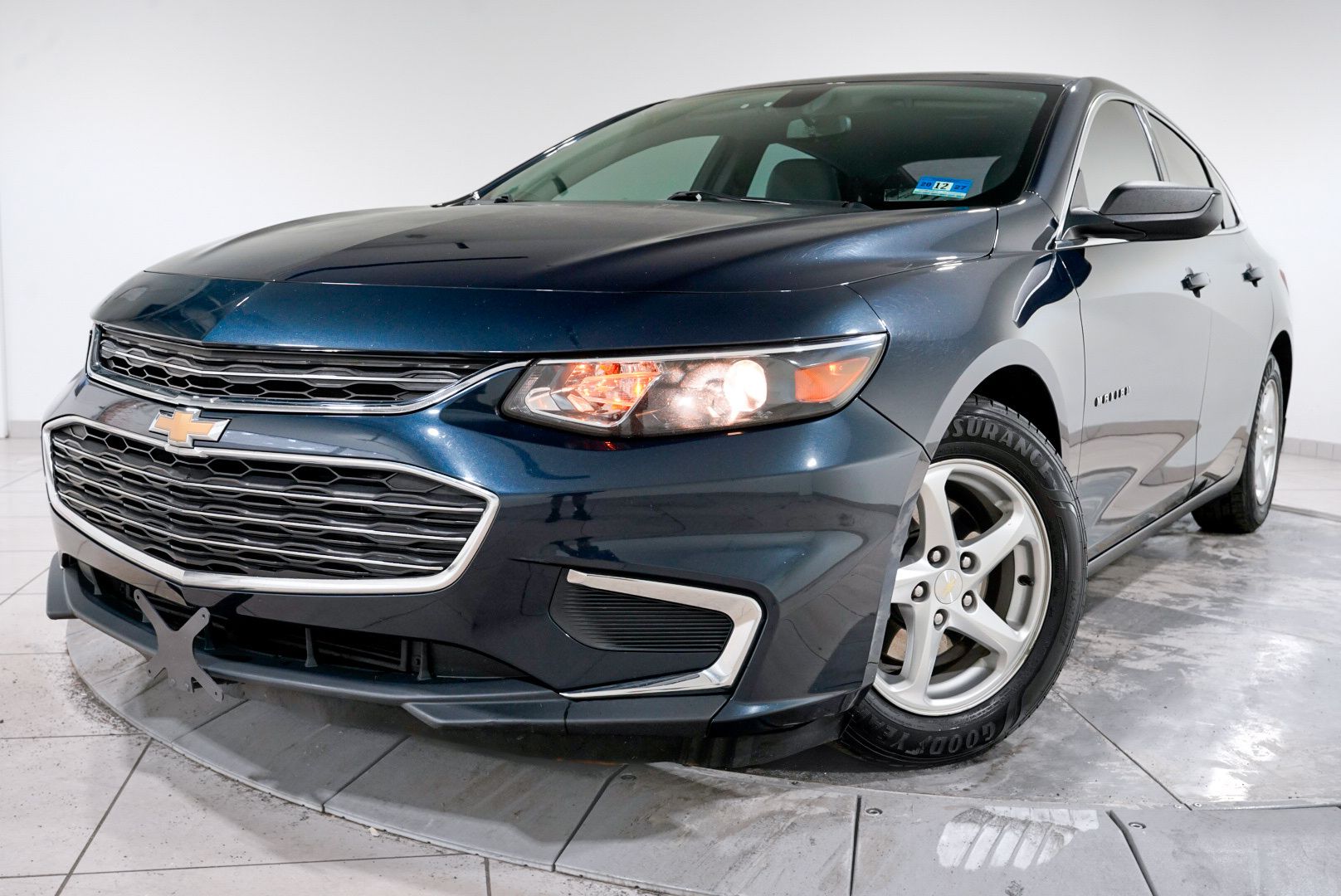 2017 Chevrolet Malibu 1LS's photo