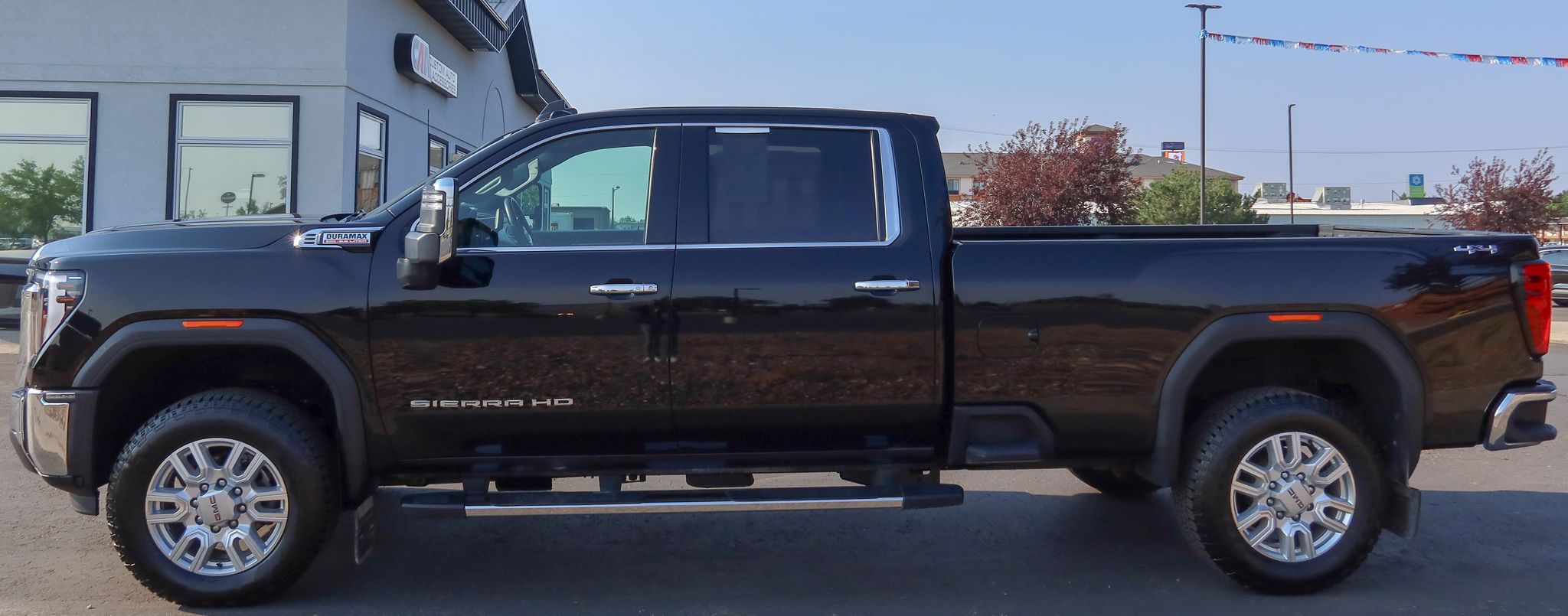 2024 GMC Sierra 3500HD SLT Crew Cab 4WD