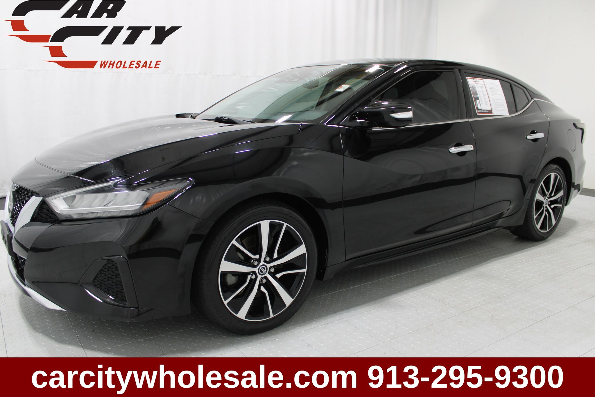 Super Black 2021 Nissan Maxima Sedan Front-Wheel Drive Continuously Variable Transmission