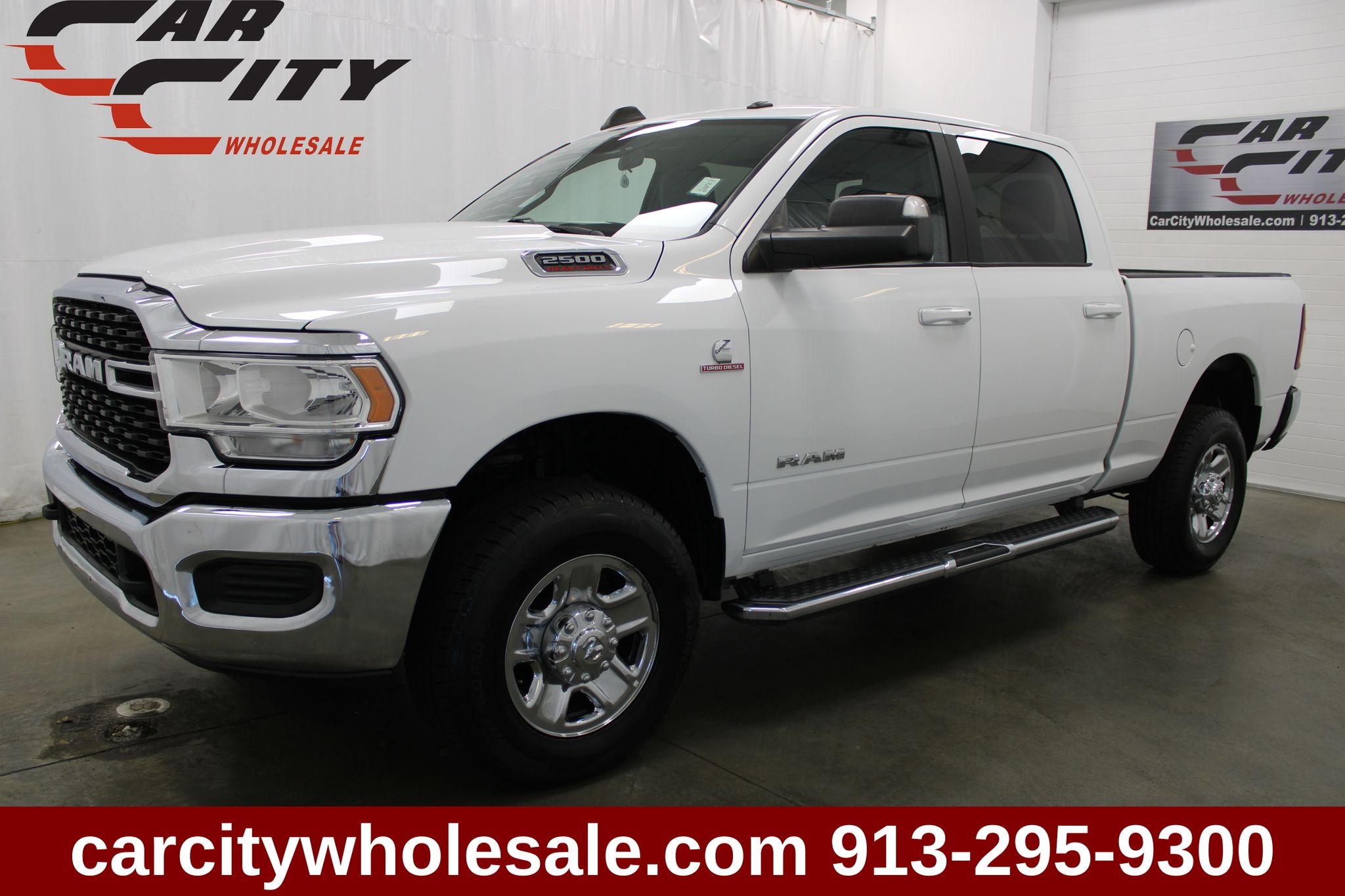 Bright White Clearcoat 2022 RAM 2500 Pickup Truck Four-Wheel Drive 6-Speed Automatic