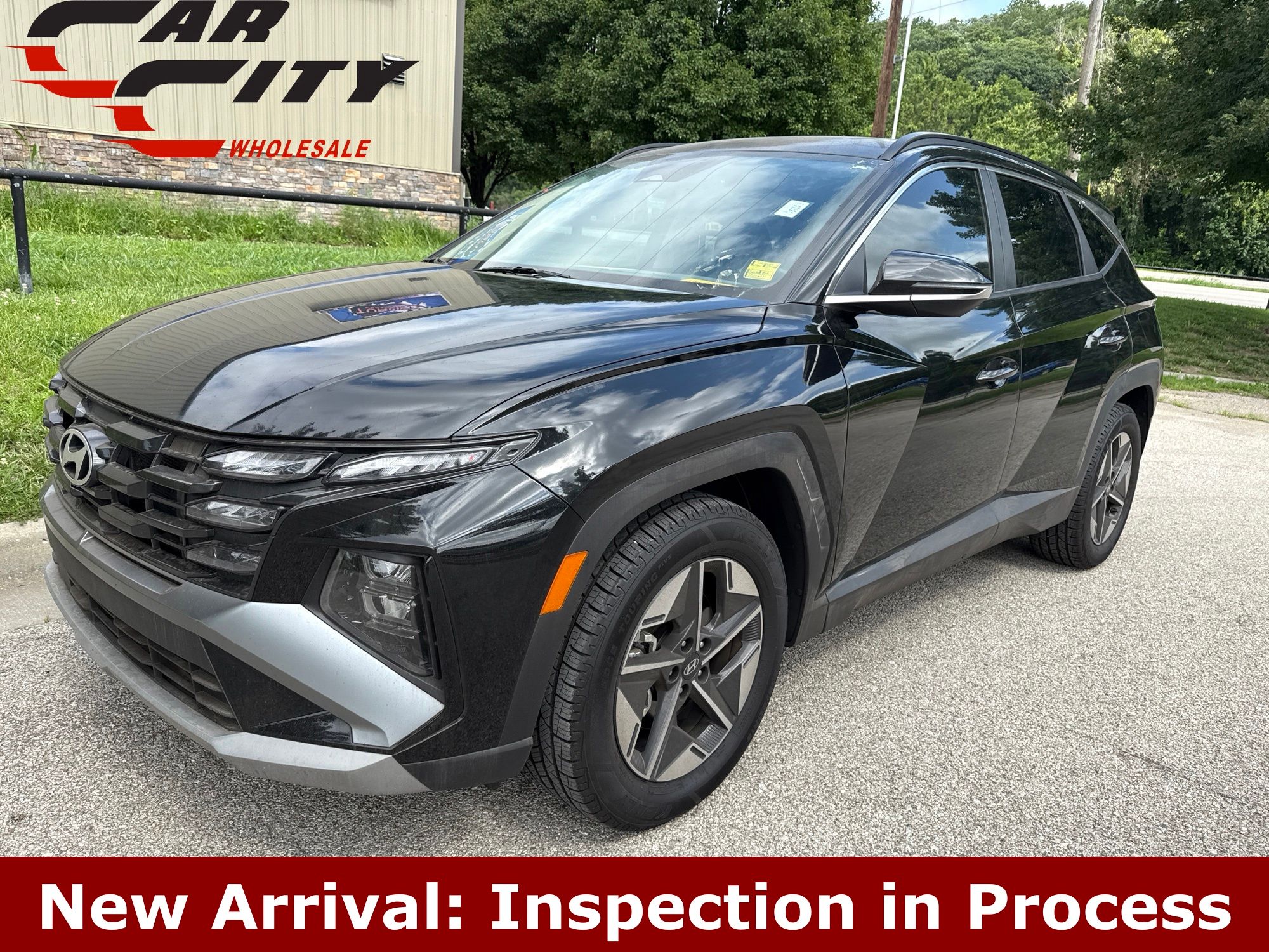 Phantom Black 2025 Hyundai Tucson SUV / Crossover Front-Wheel Drive 8-Speed Automatic