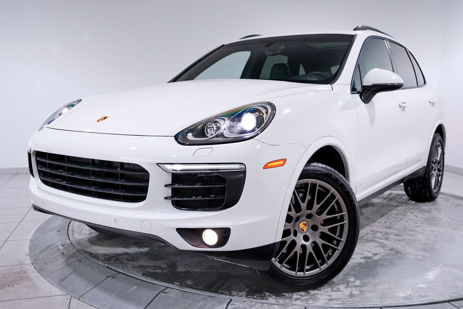 2017 Porsche Cayenne Platinum Edition AWD