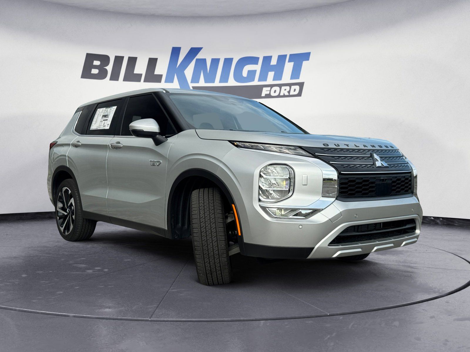 Used 2025 Mitsubishi Outlander PHEV SE 4D Sport Utility