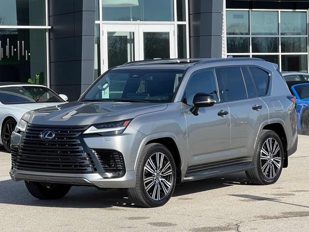 2025 Lexus LX Hybrid Luxury AWD