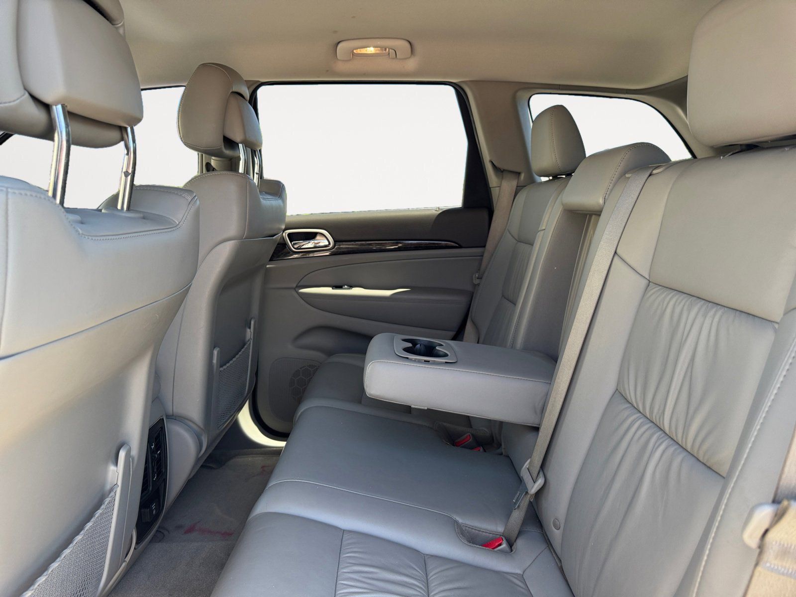 Used 2011 Jeep Grand Cherokee Laredo 4D Sport Utility