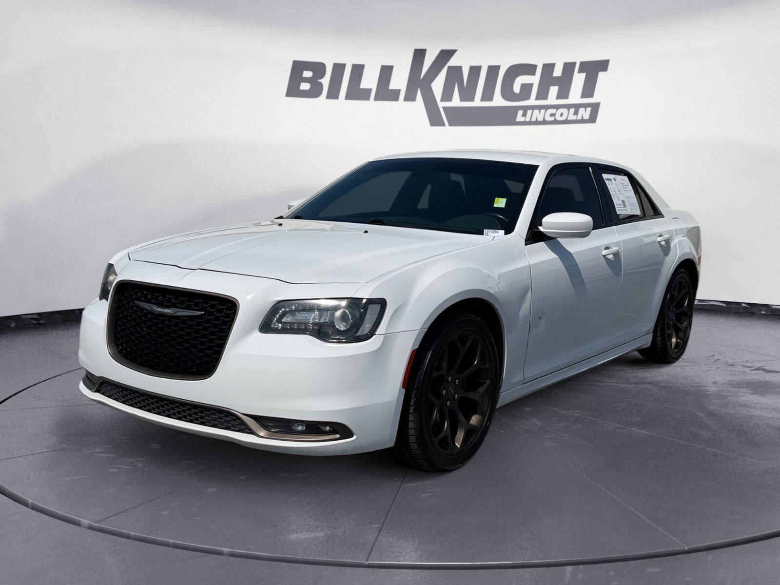 Bright White Clearcoat 2018 Chrysler 300 S RWD Sedan Rear-Wheel Drive 8-Speed Automatic