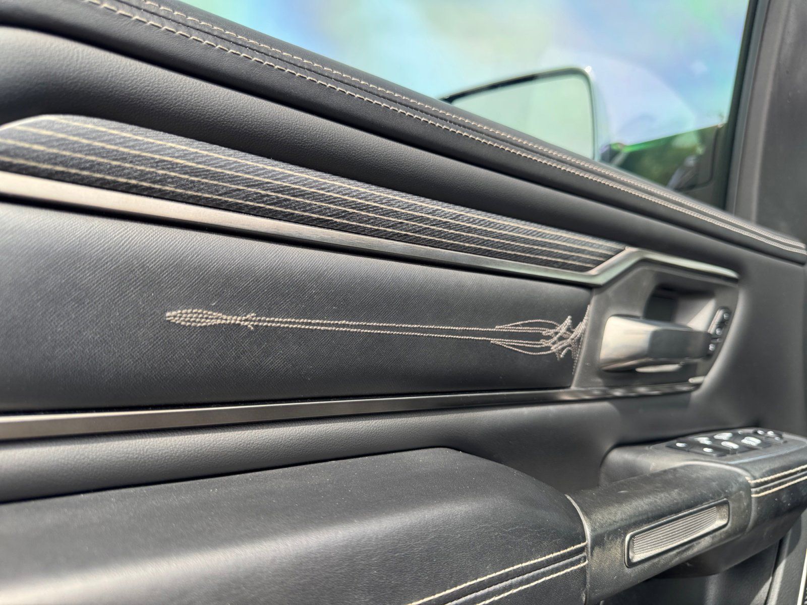 Used 2019 Ram 1500 Limited 4D Crew Cab