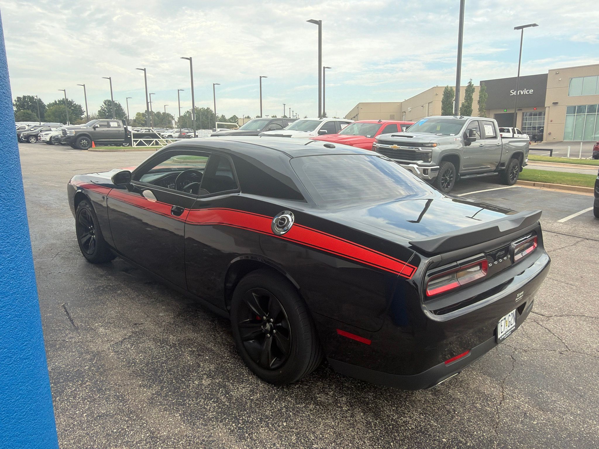 Pitch Black Clearcoat 2016 Dodge Challenger Coupe Rear-Wheel Drive 8-Speed Automatic