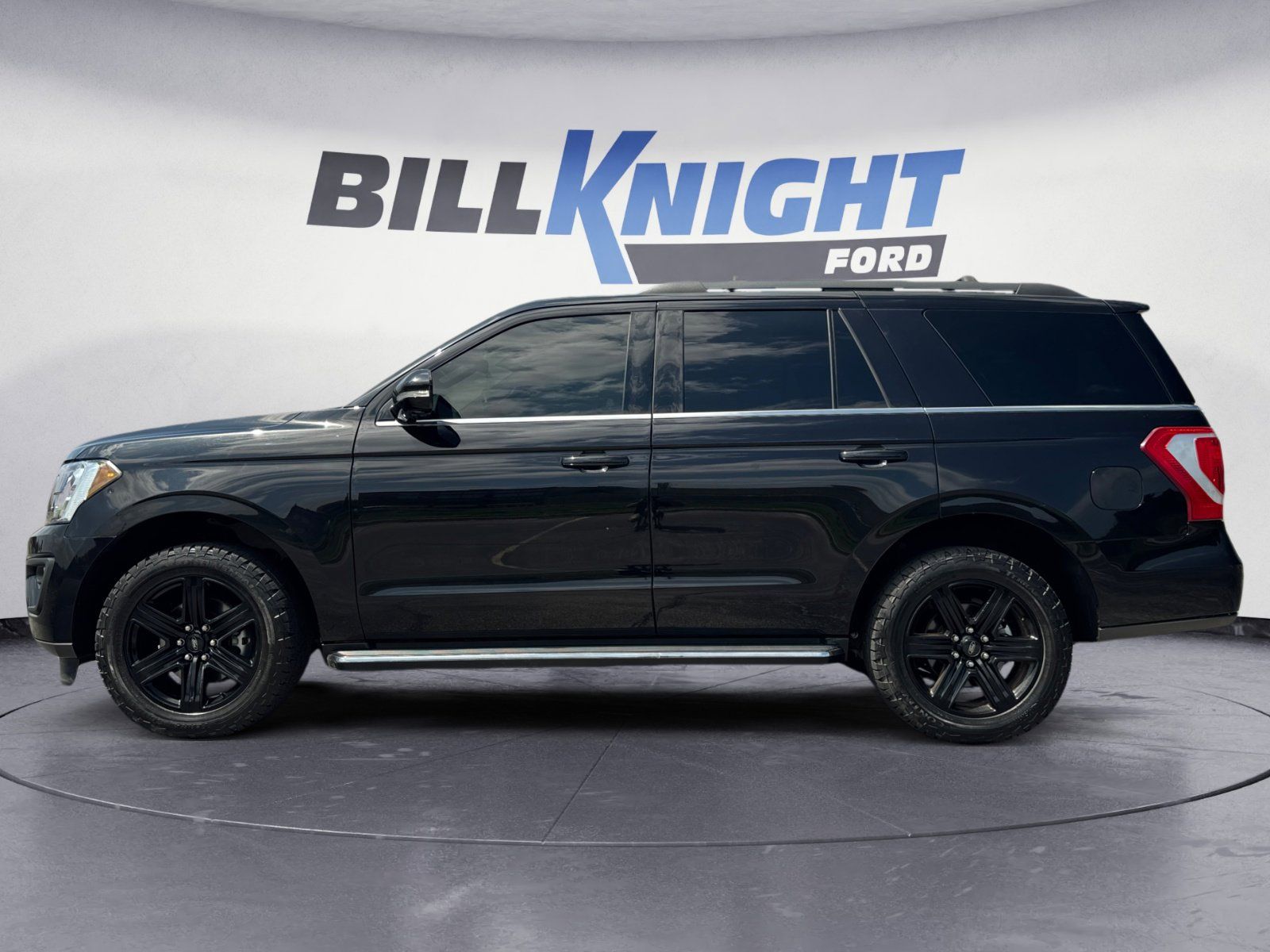 Used 2021 Ford Expedition XLT 4D Sport Utility