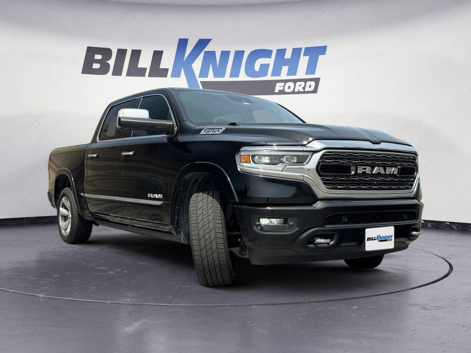 Used 2019 Ram 1500 Limited 4D Crew Cab