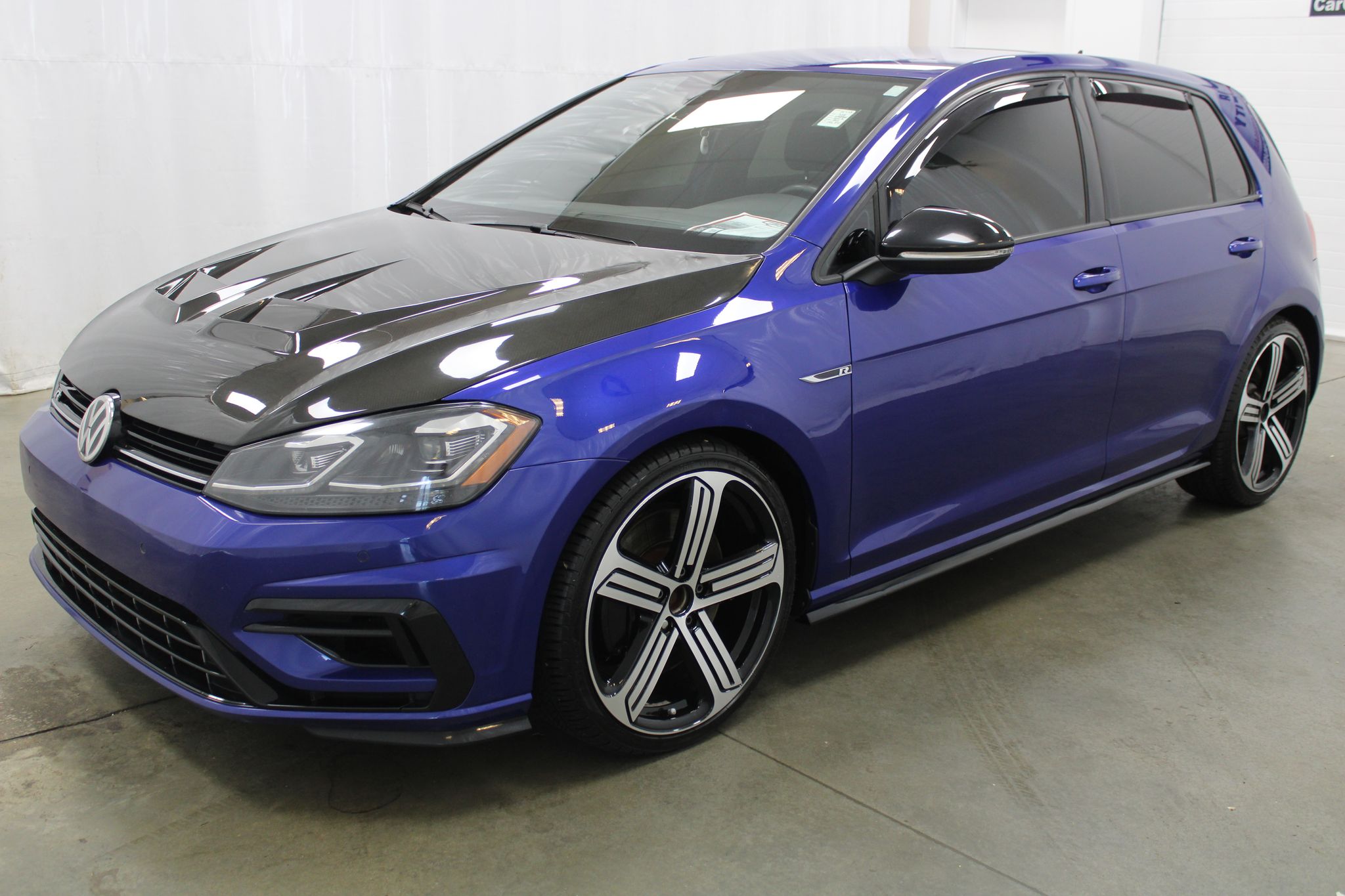 2018 Volkswagen Golf R 4-Door AWD