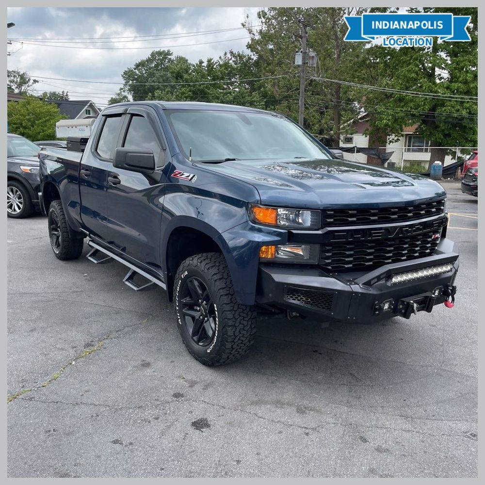 Blue Metallic 2019 Chevrolet Silverado 1500 Custom Trail Boss Double Cab 4WD Pickup Truck Four-Wheel Drive 6-Speed Automatic Overdrive