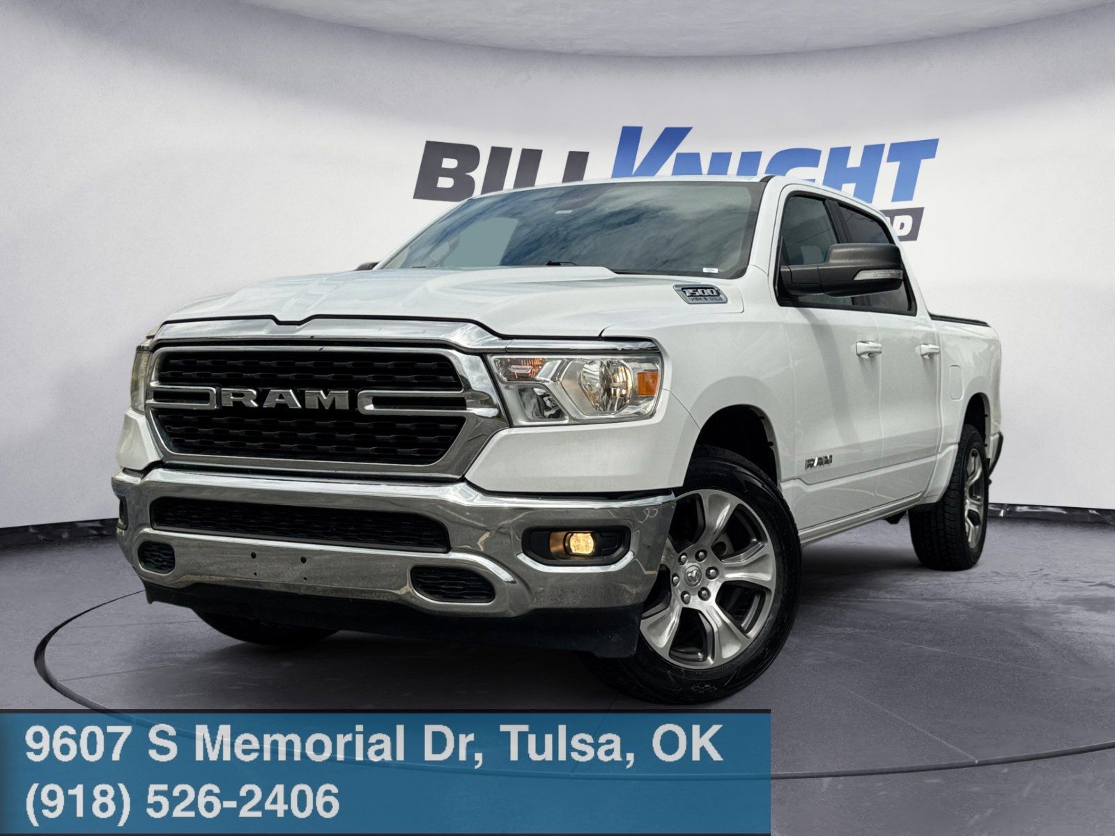 Bright White Clearcoat 2022 RAM 1500 Big Horn Crew Cab RWD Pickup Truck 4X2 8-Speed Automatic