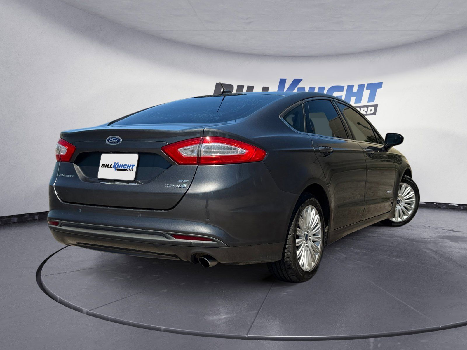 Used 2016 Ford Fusion Hybrid SE 4D Sedan