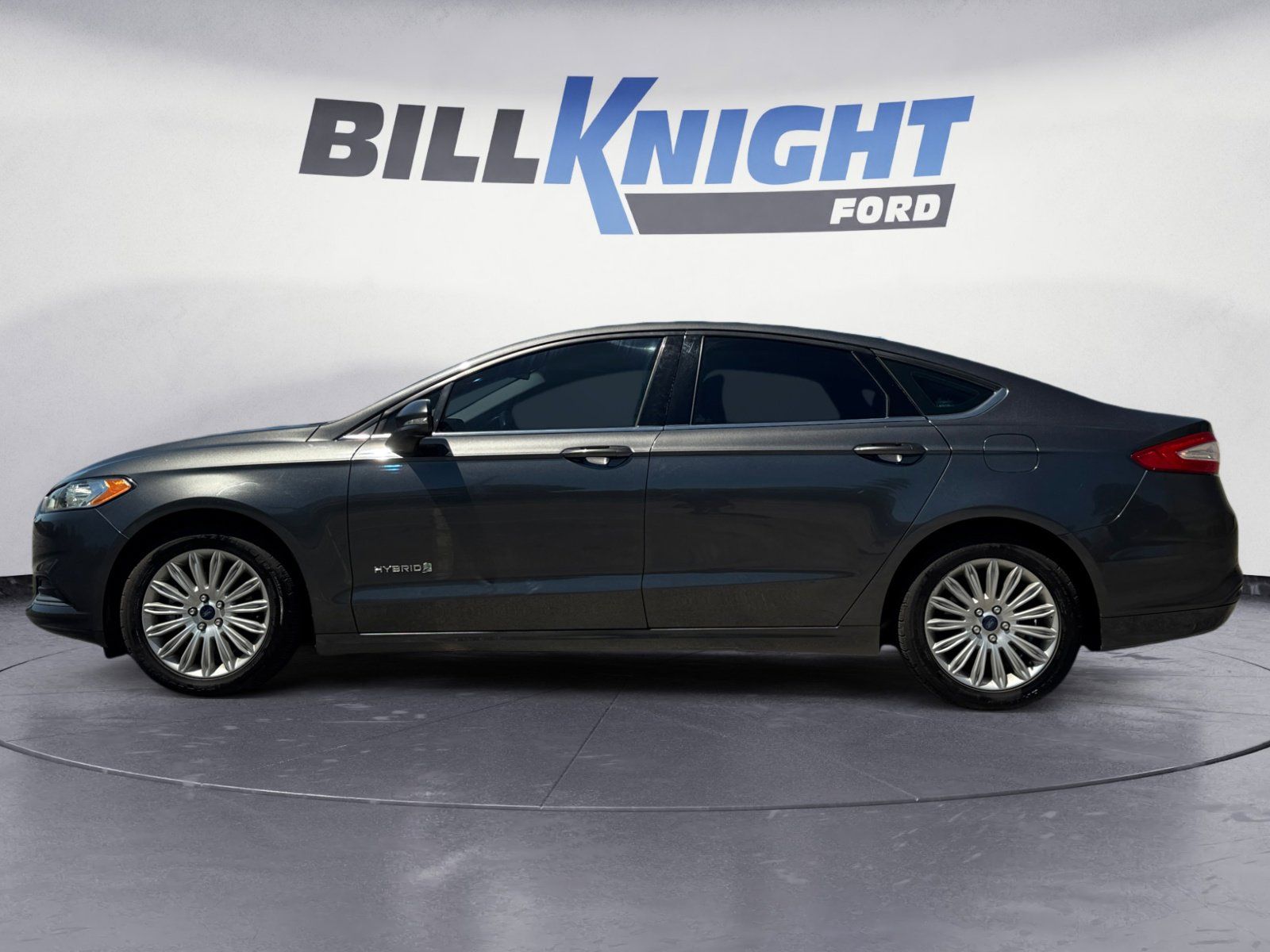 Used 2016 Ford Fusion Hybrid SE 4D Sedan