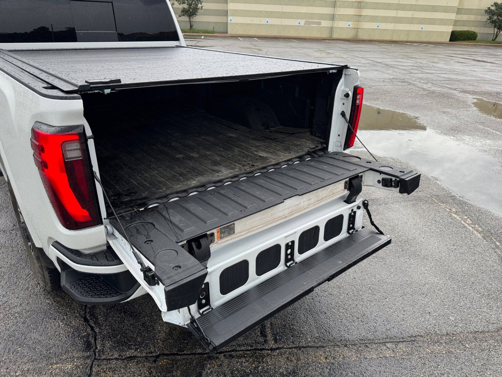 Used 2025 GMC Sierra 2500HD Denali 4D Crew Cab