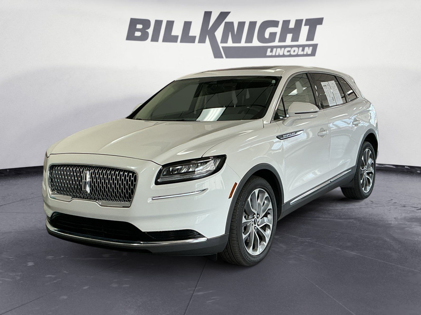 White Metallic 2023 Lincoln Nautilus Reserve AWD SUV / Crossover All-Wheel Drive 8-Speed Automatic