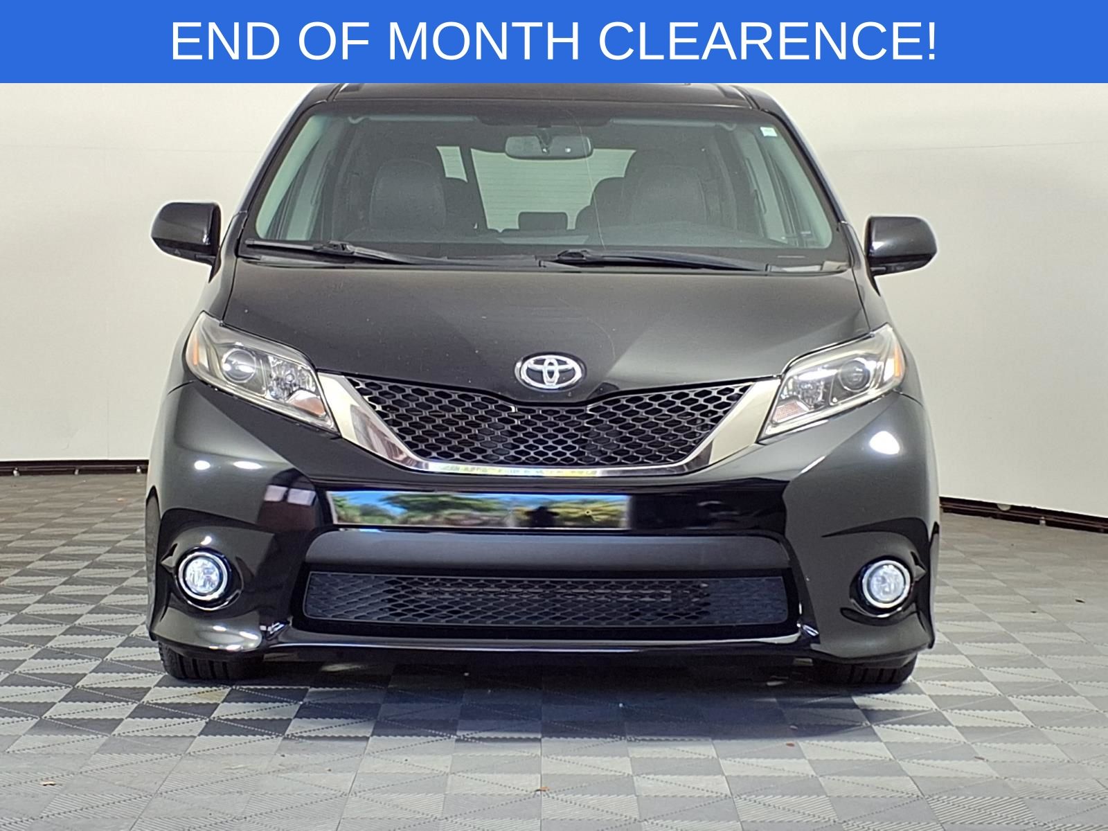 Used 2017 Toyota Sienna SE Premium with VIN 5TDXZ3DC1HS787513 for sale in Bonita Springs, FL