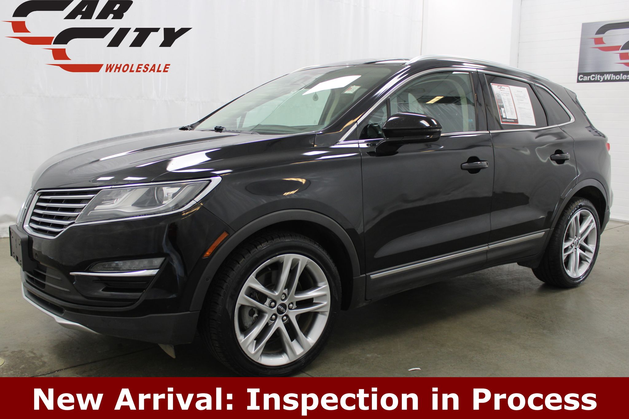 Diamond Black Metallic 2017 Lincoln MKC Reserve AWD SUV / Crossover All-Wheel Drive 6-Speed Automatic