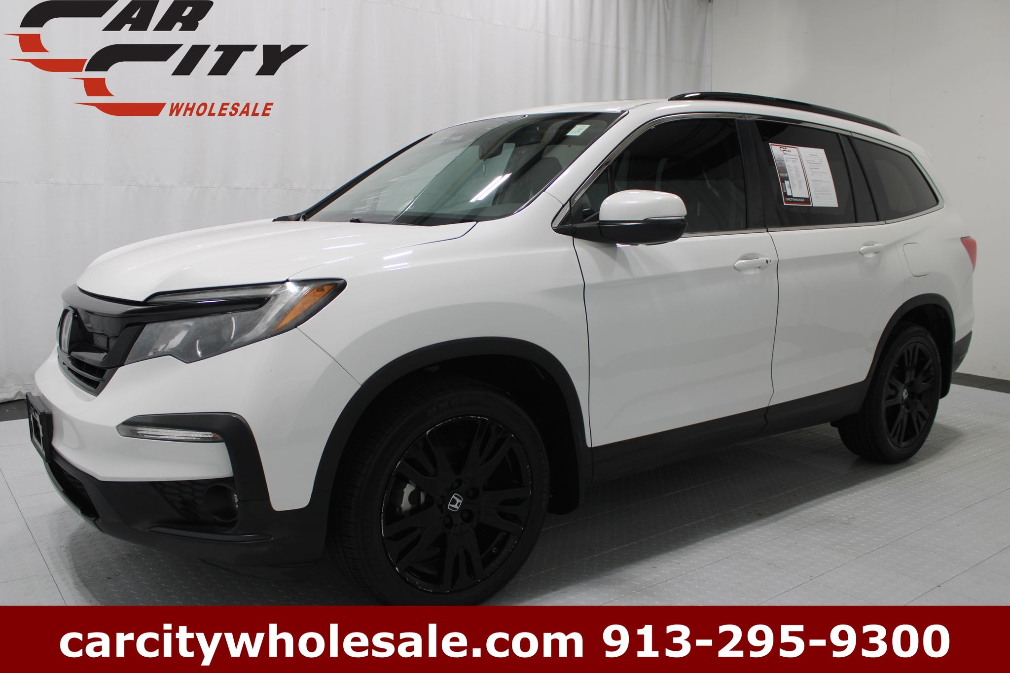 White 2021 Honda Pilot SE AWD SUV / Crossover All-Wheel Drive 9-Speed Automatic