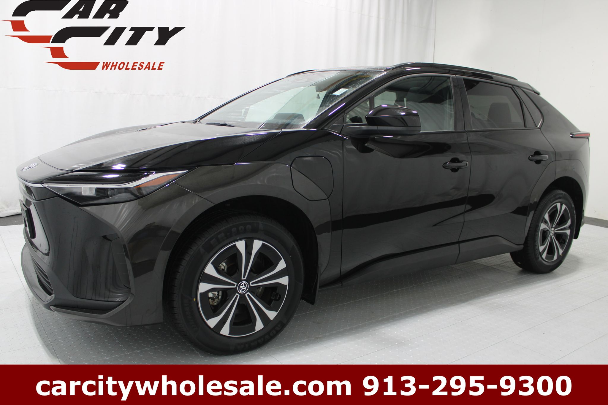 Black 2024 Toyota bZ4X XLE FWD SUV / Crossover Front-Wheel Drive Automatic