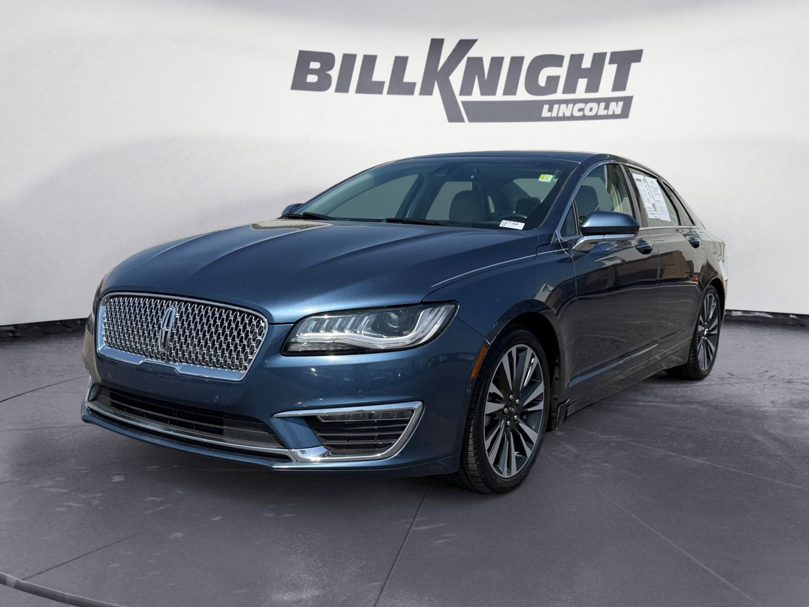 Blue Diamond Metallic 2019 Lincoln MKZ Hybrid Reserve II FWD Sedan Front-Wheel Drive Continuously Variable Transmission