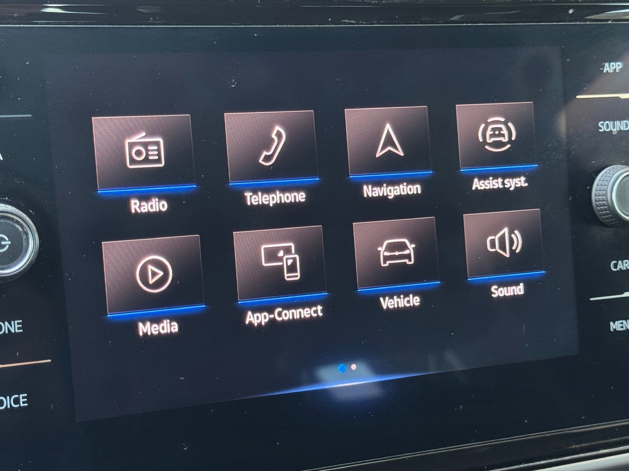2022 Volkswagen Atlas Cross Sport 2.0T SE w/Technology  at DeMontrond Automotive Group