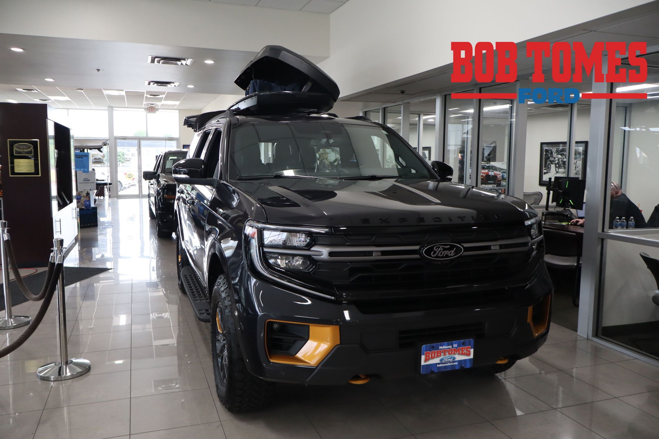 Gray Metallic 2026 Ford Expedition SUV / Crossover Four-Wheel Drive Automatic