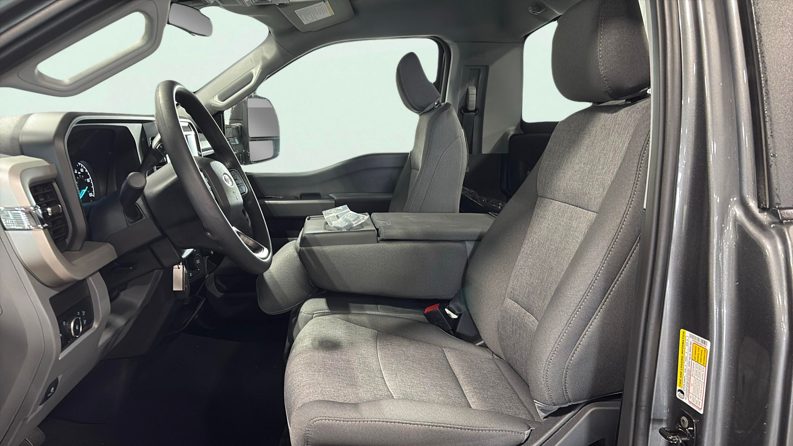 2026 Ford F-350 Super Duty XL - Photo 21