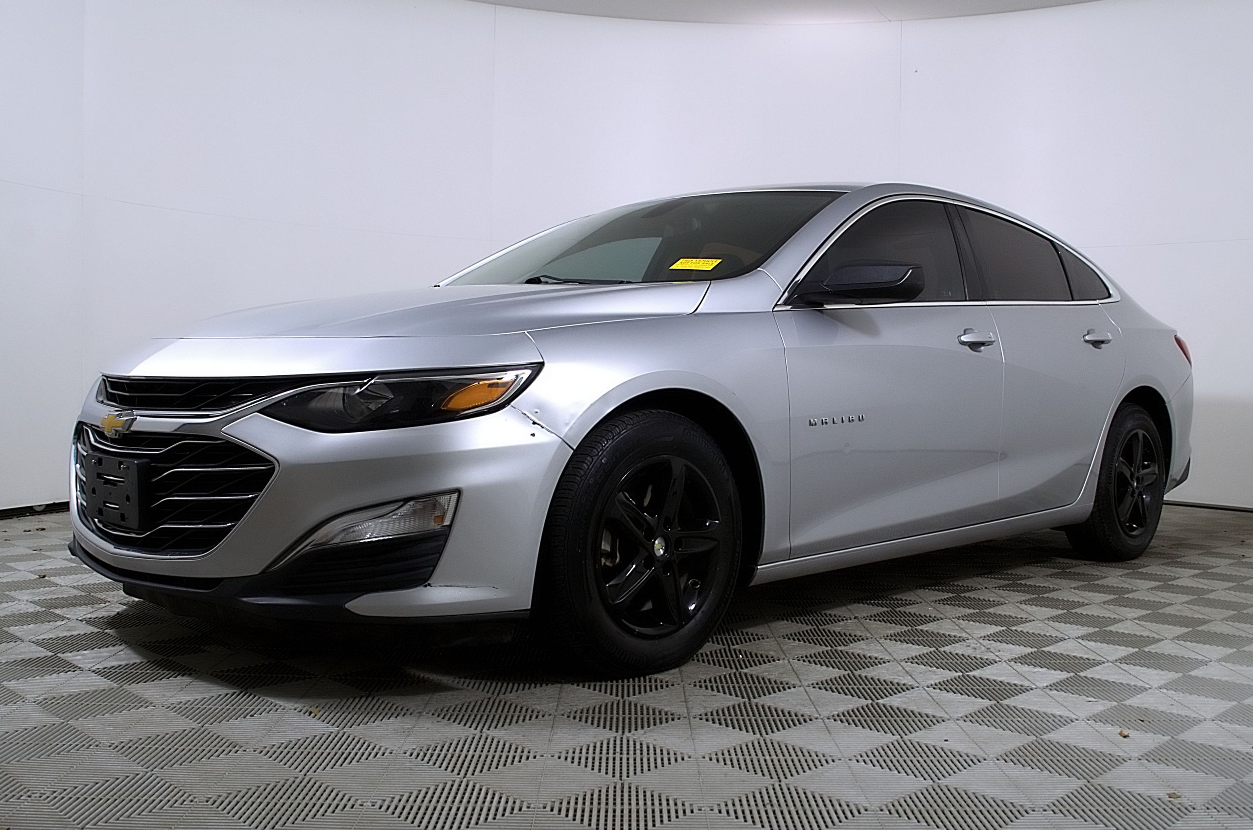 View vehicle photo 2