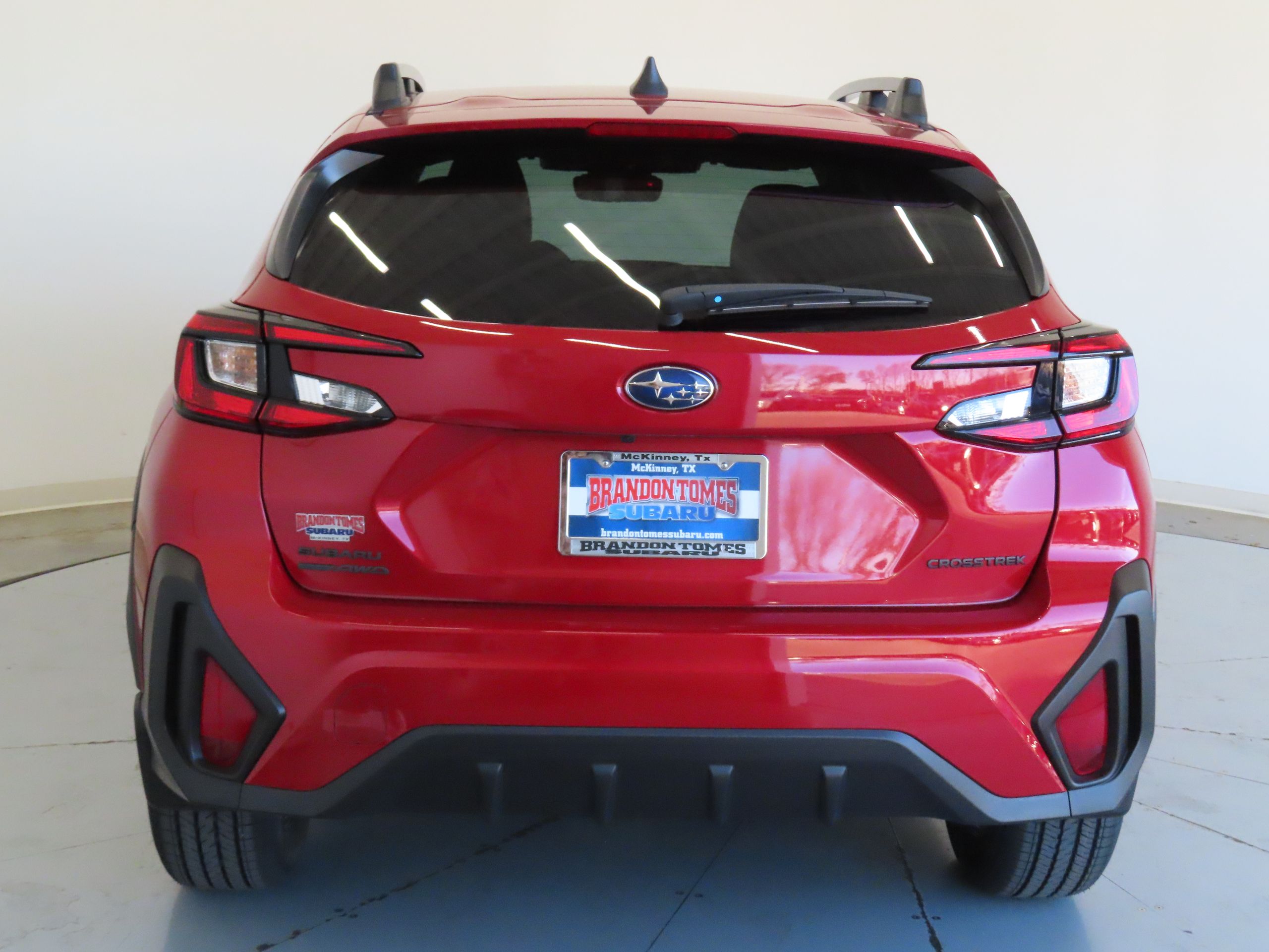 View vehicle photo 4
