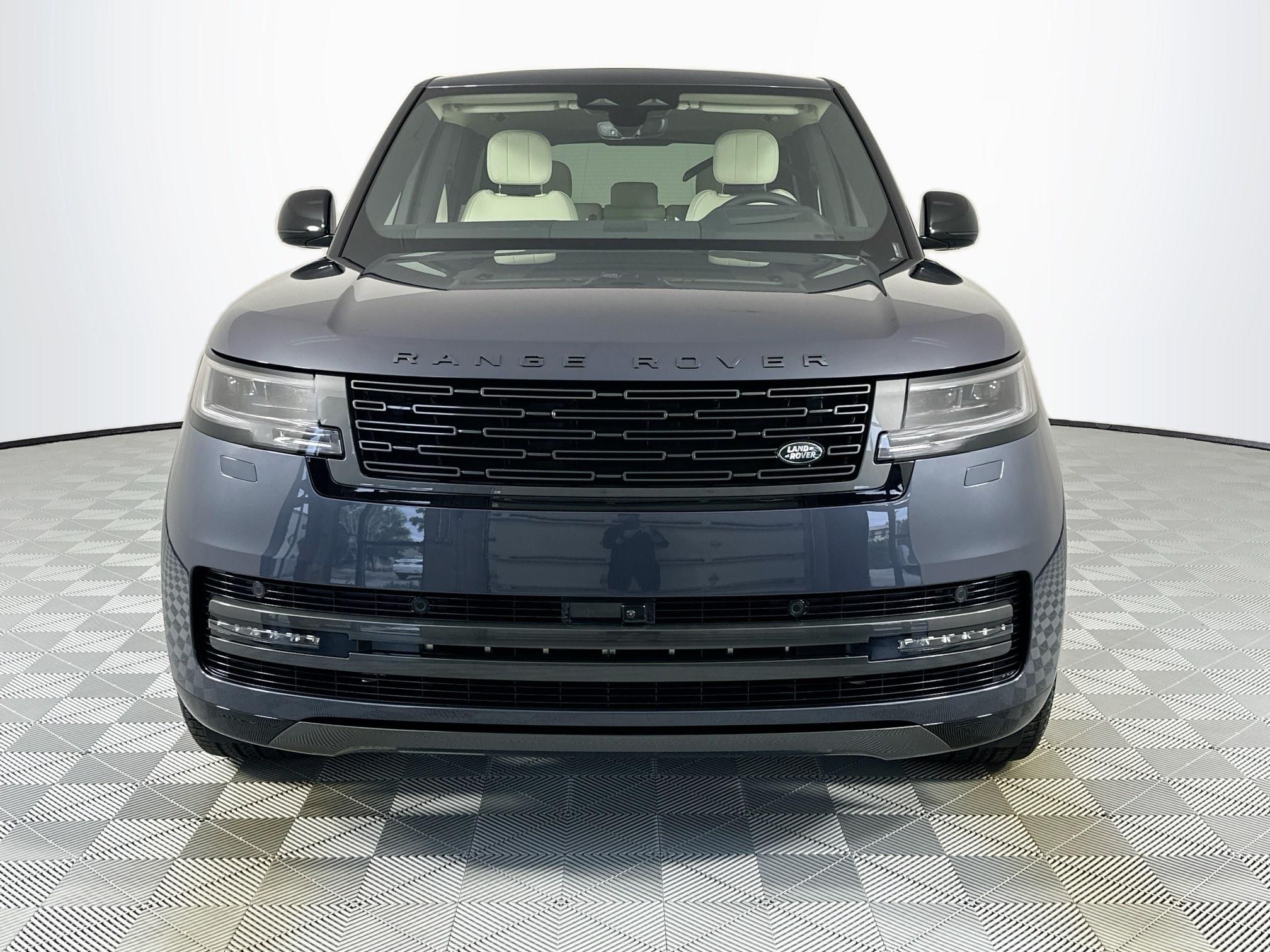 new 2026 Land Rover Range Rover Plug-In Hybrid car, priced at $135,525
