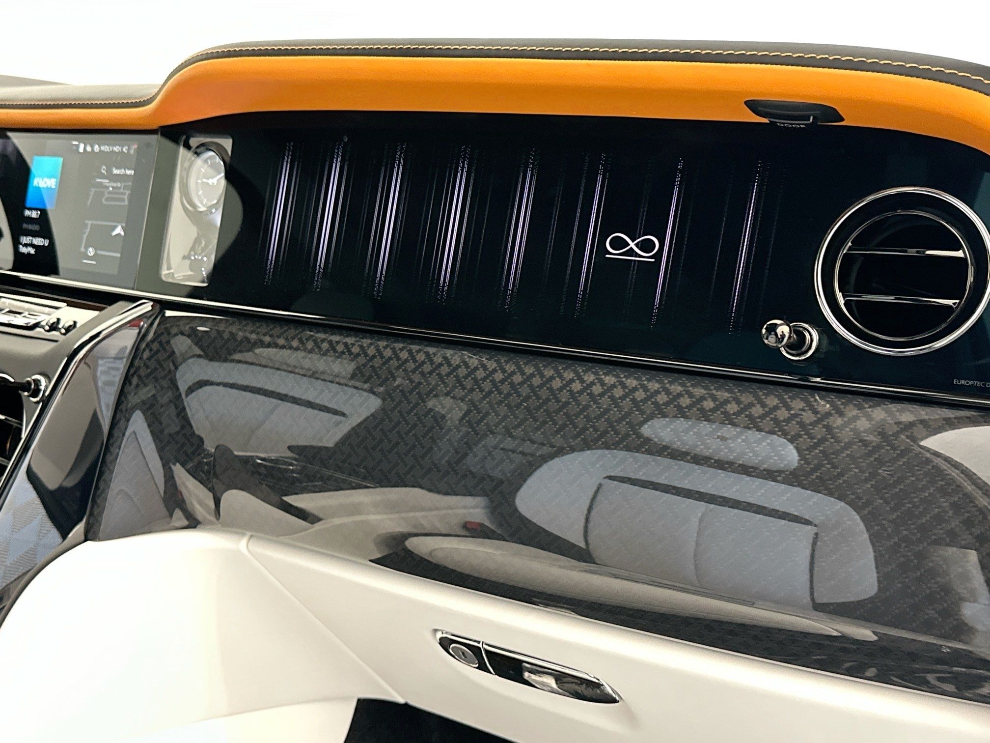 new 2026 Rolls-Royce Cullinan car, priced at $587,550